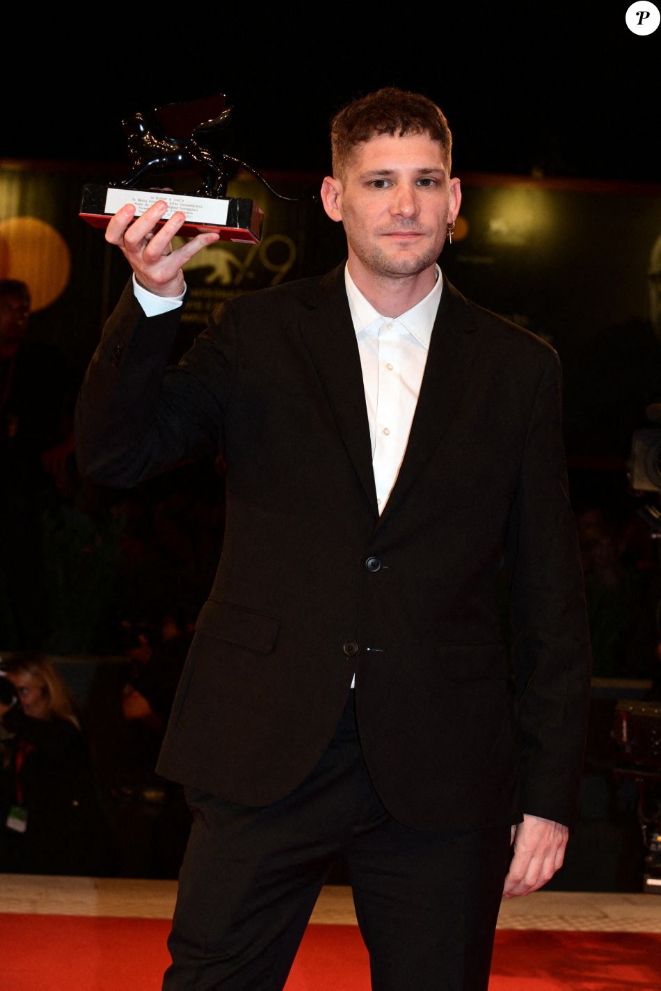 actor Fernando Guzzoni large photo