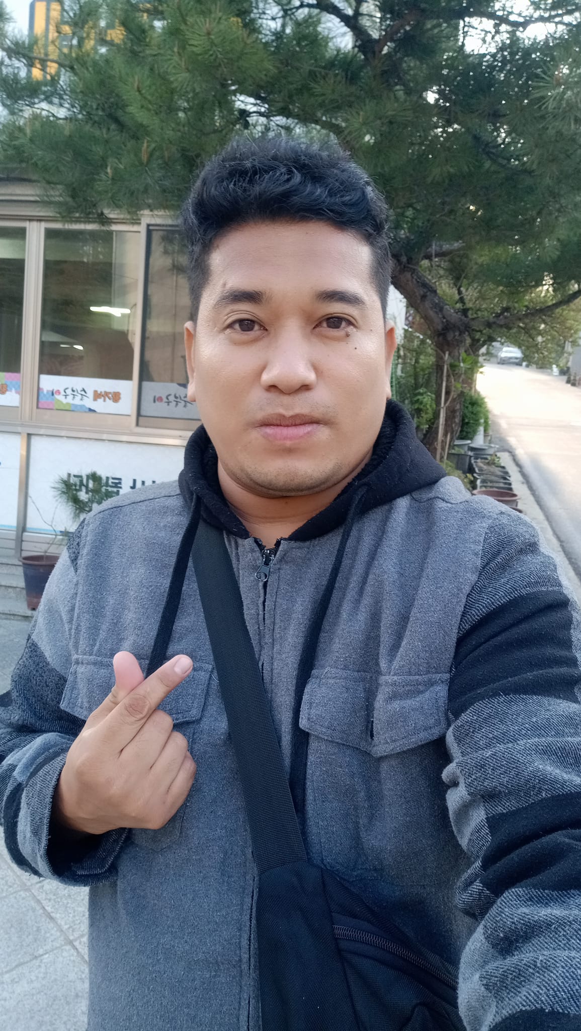 actor Loreful Yangco large photo