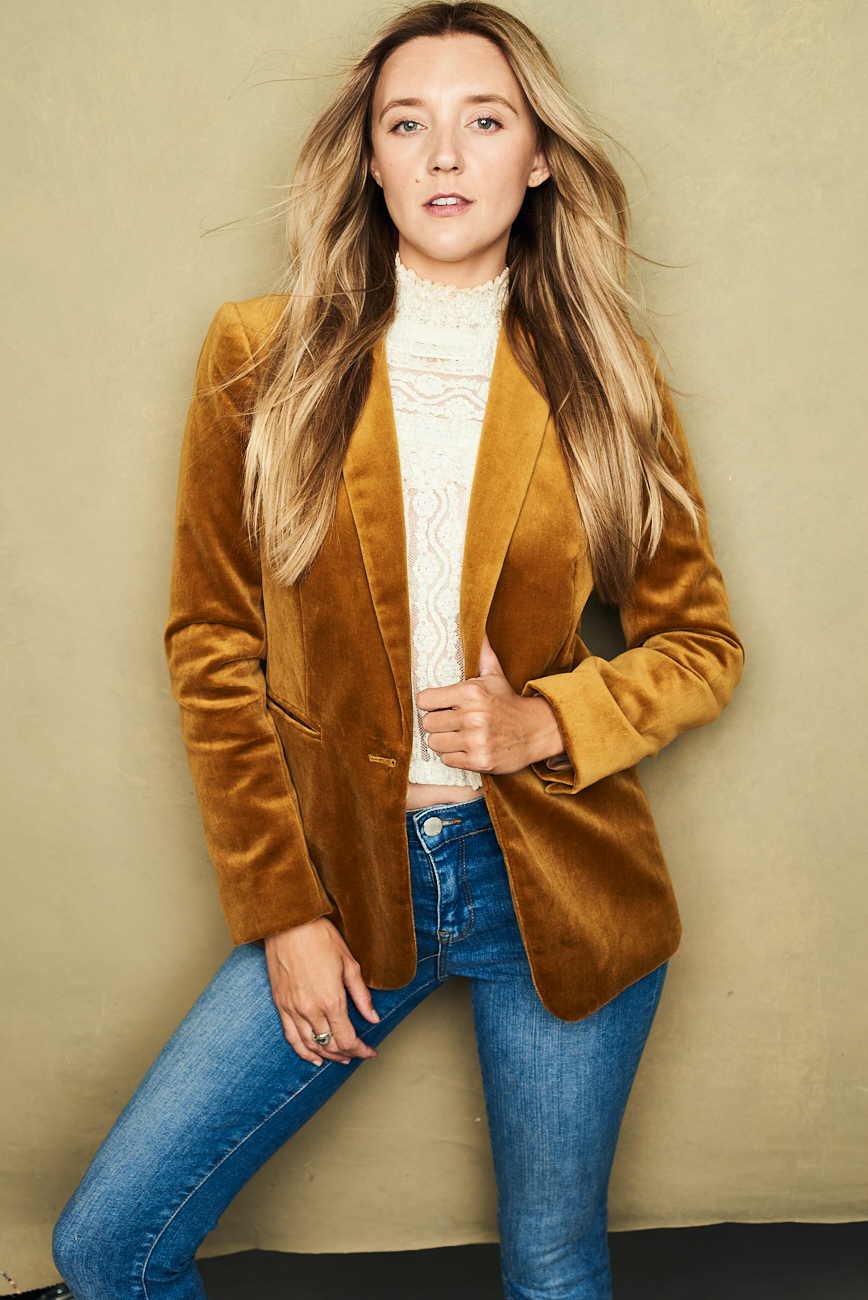 actor Della Atherton large photo