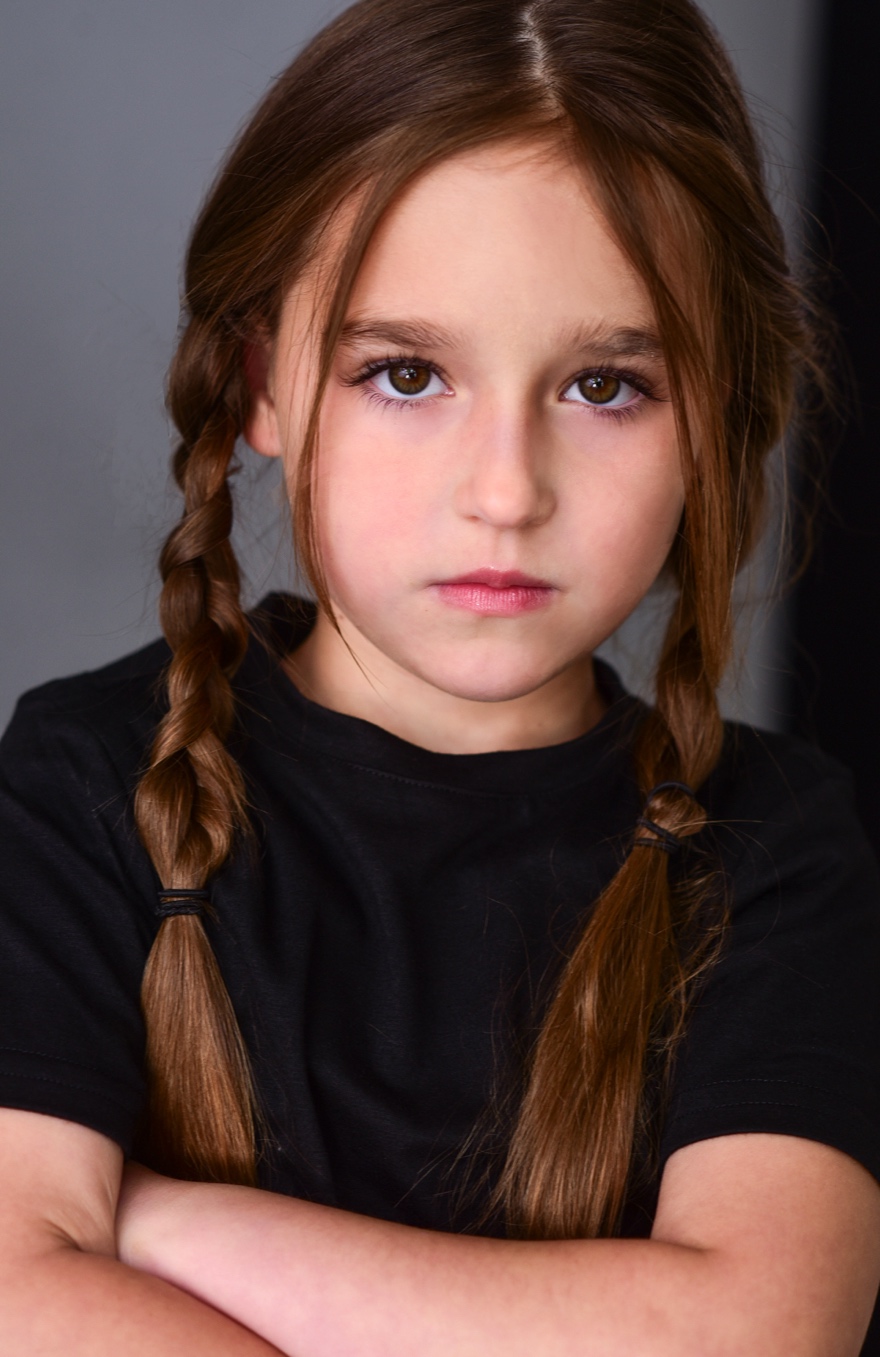 actor Adriana Baranets large photo