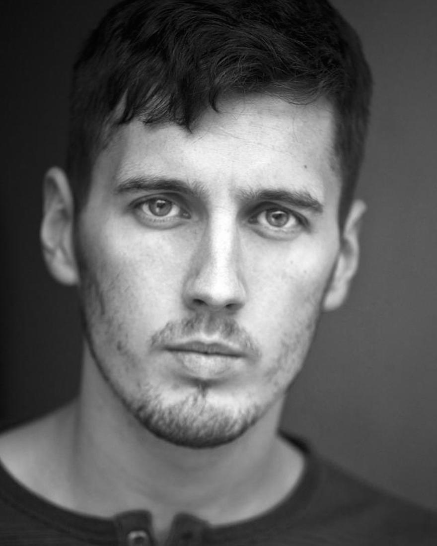 actor Daniel Oldroyd large photo