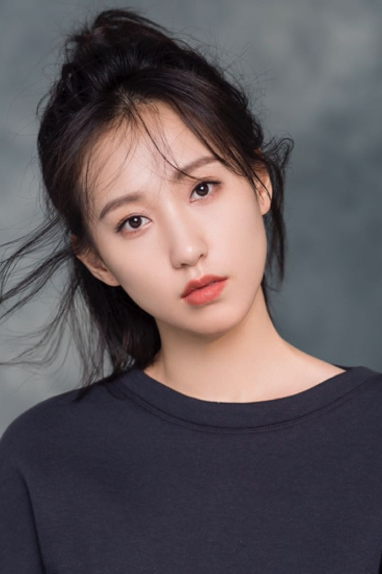 actor Sixuan Chen large photo