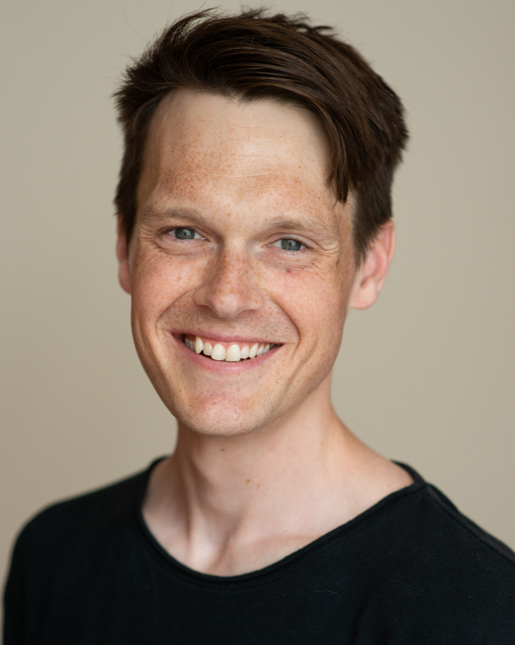 actor Sam Lilja large photo