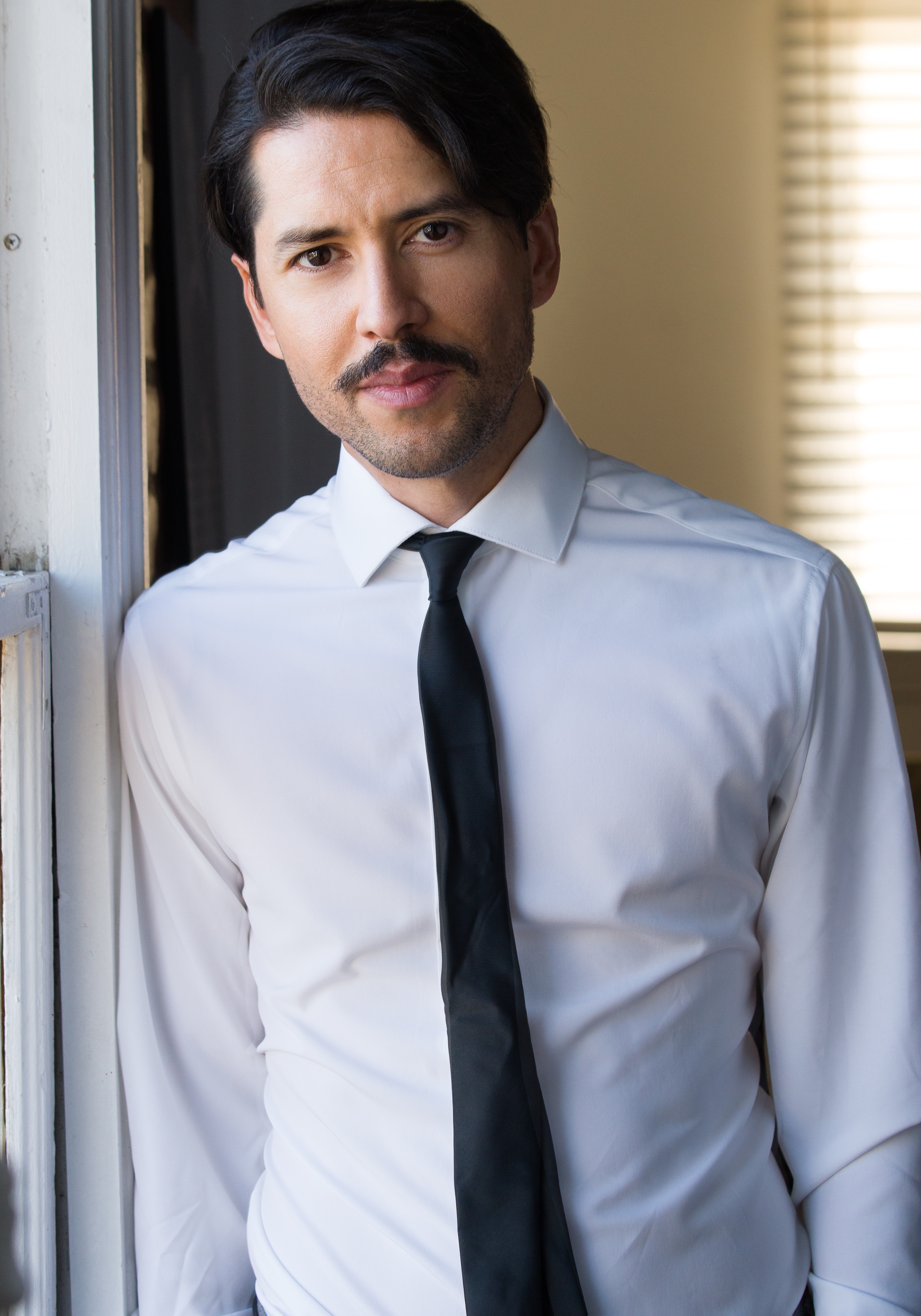 actor Christopher Bustos large photo