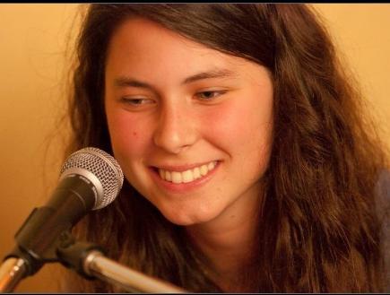 actor Yael Eisenberg large photo