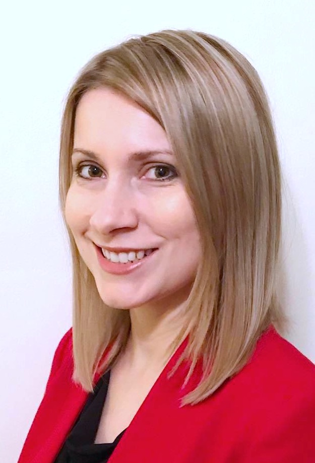 actor Holly Gann large photo