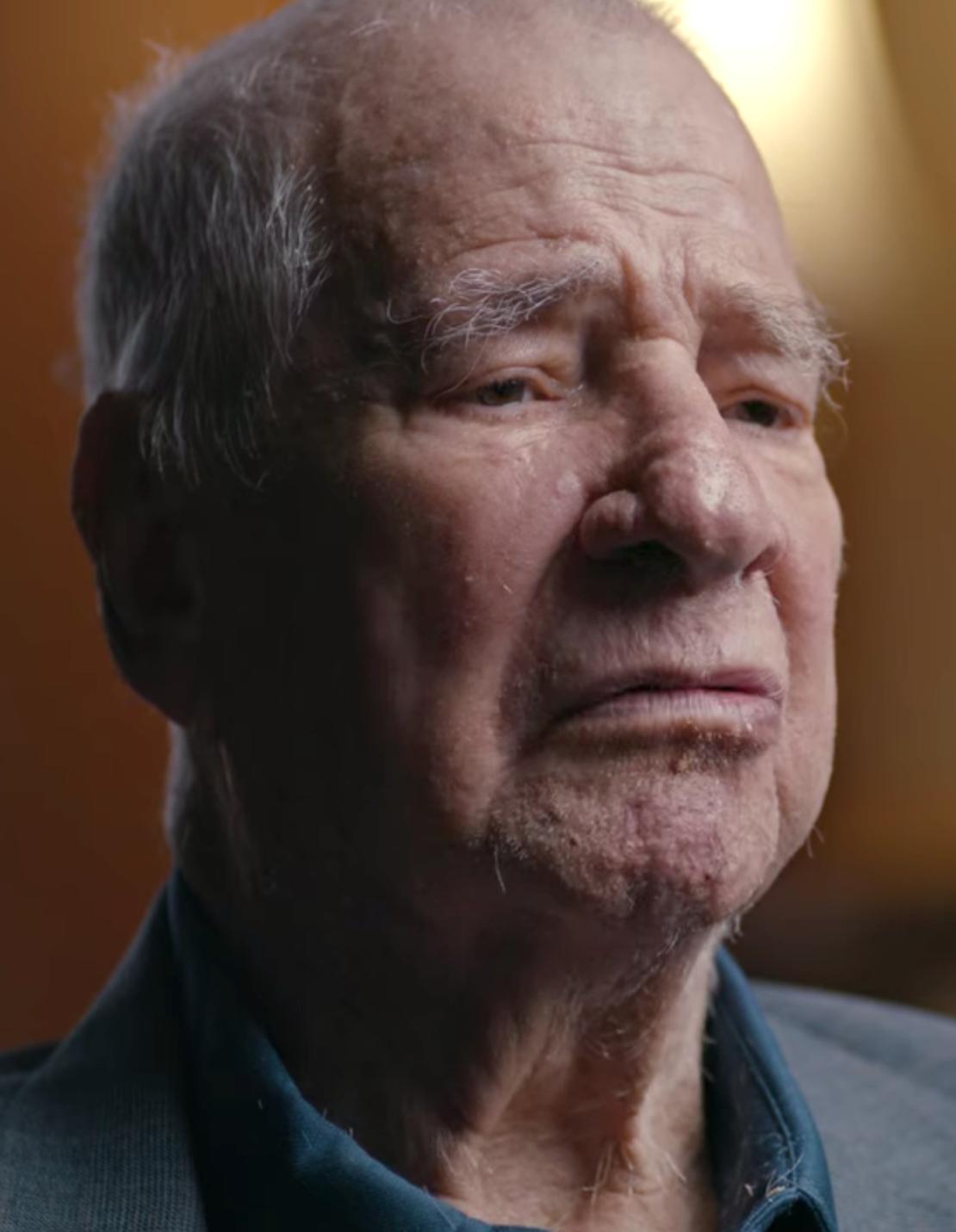 actor Lawrence Mulloy large photo