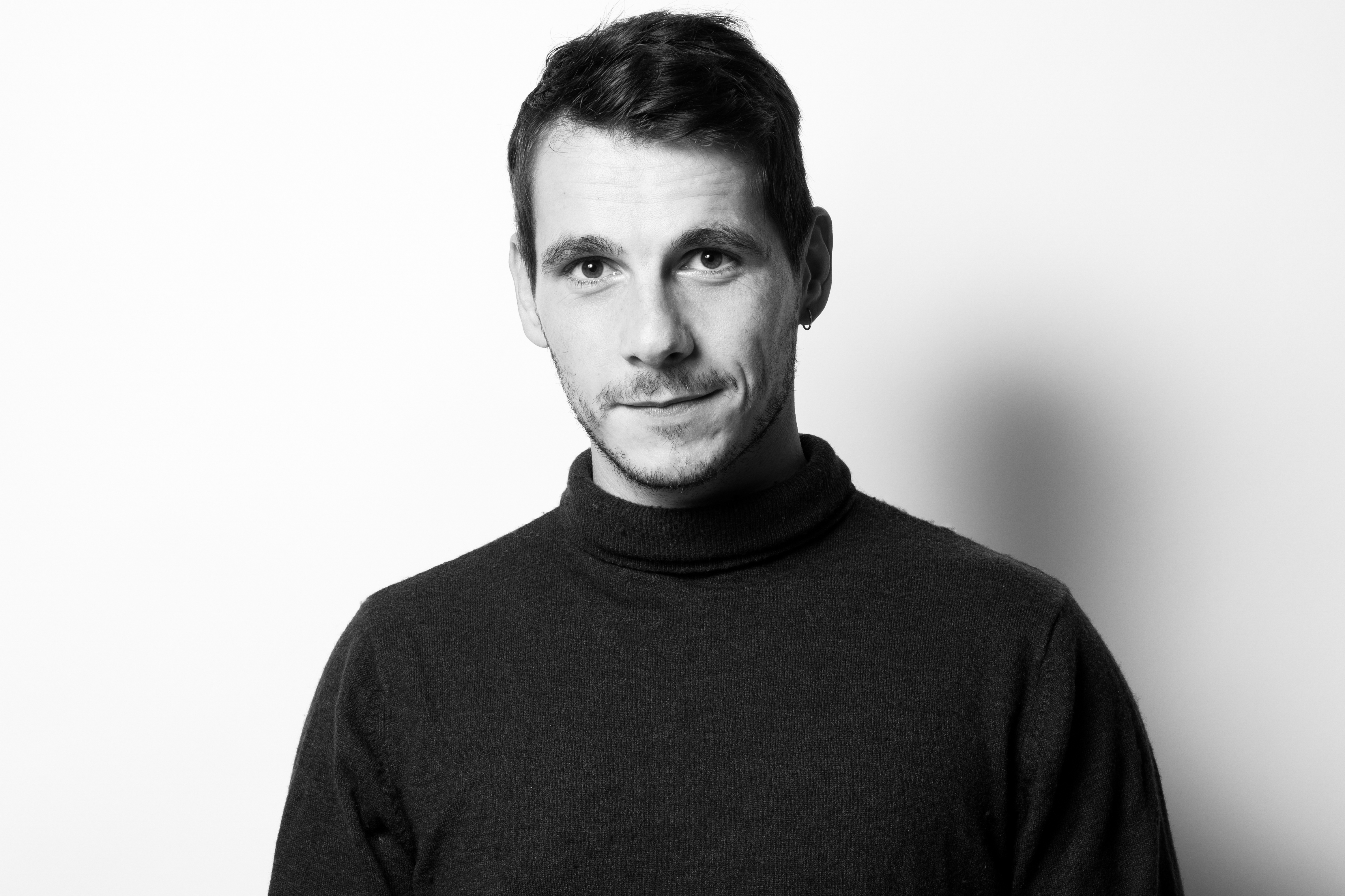 actor Thomas Guené large photo