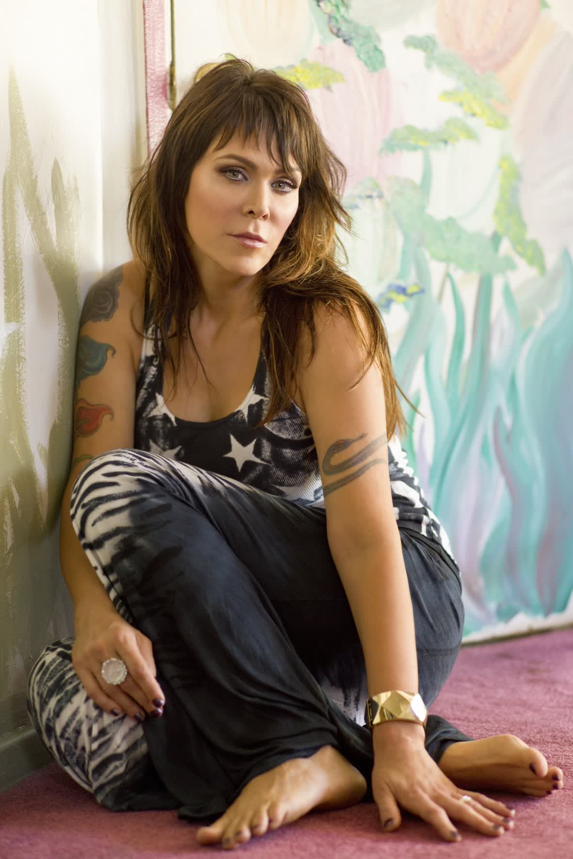 actor Beth Hart large photo