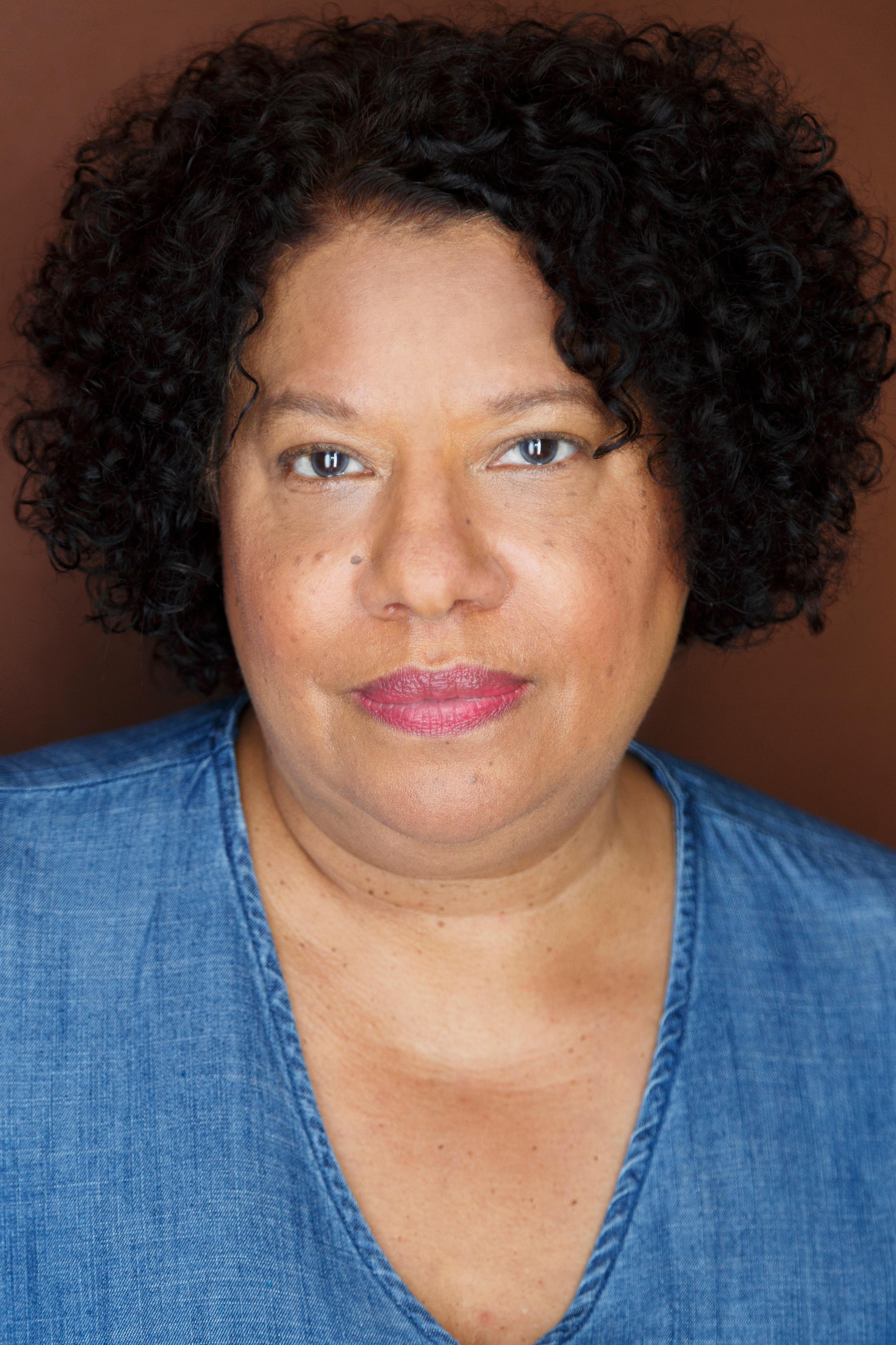 actor Kym Gomes large photo