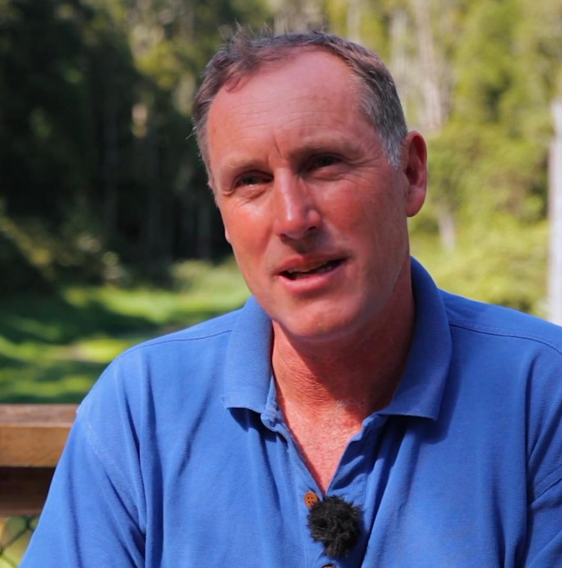 actor Greg Hart large photo