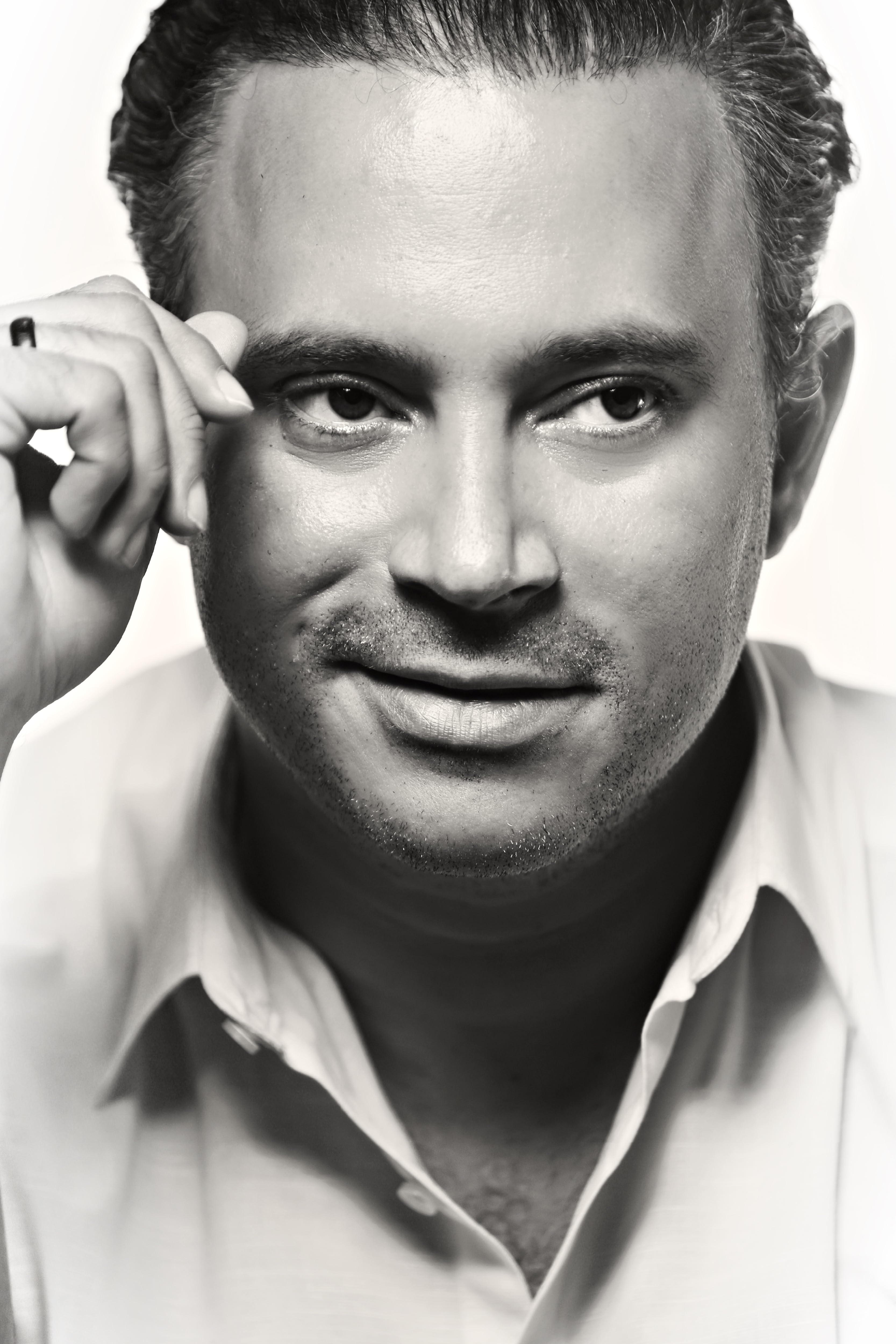 actor Fausto Rojas large photo