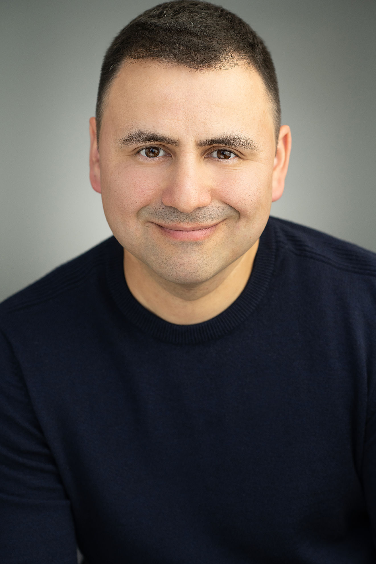 actor William Valenzuela large photo