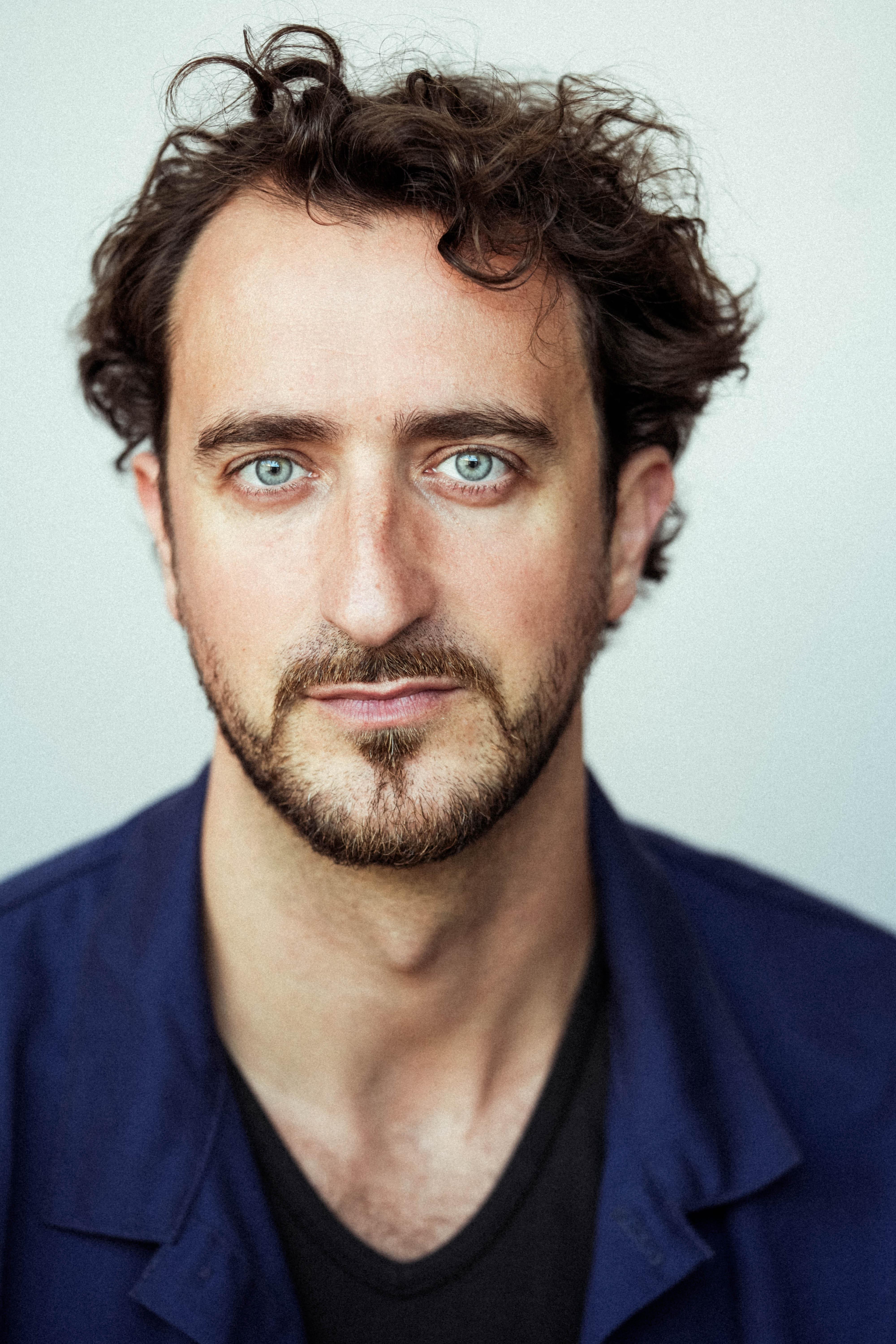 actor Sylvain Mossot large photo