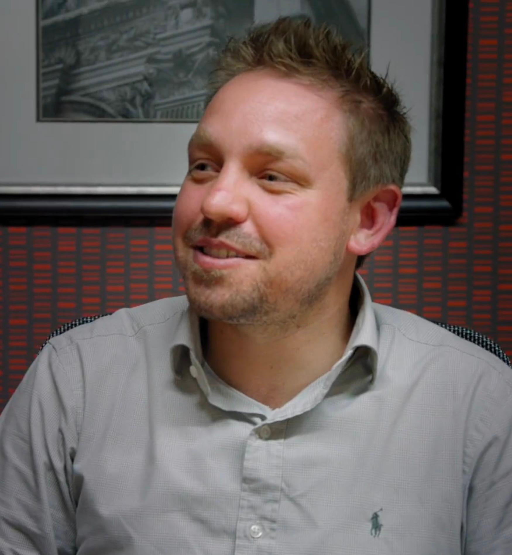 actor Darby Hughes large photo