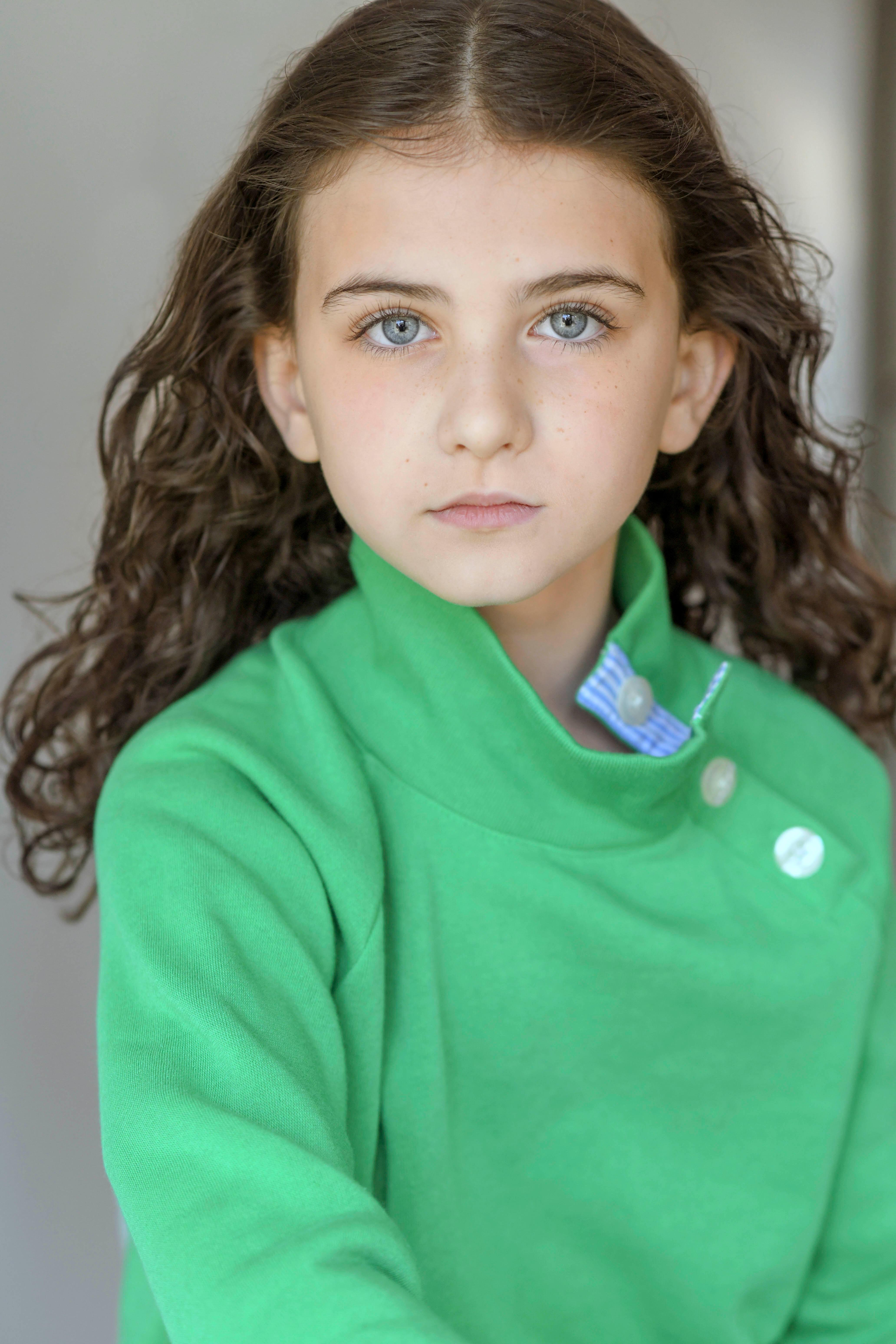 actor Corinne Sweeney large photo