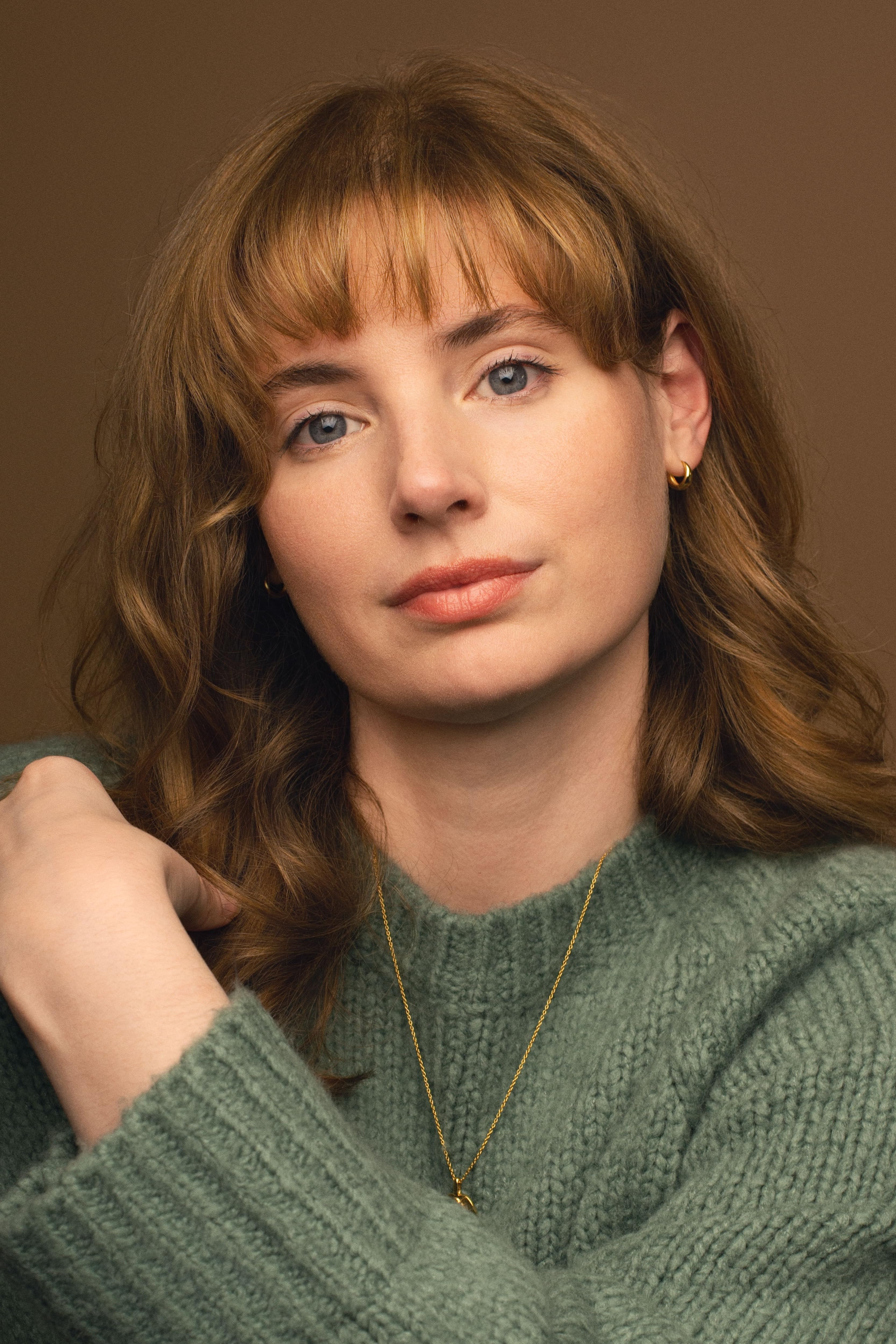 actor Gillian Williams large photo