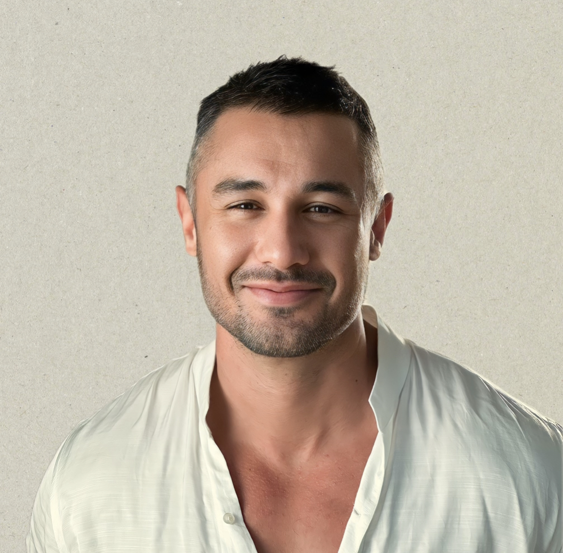 actor Javier Gabriel large photo