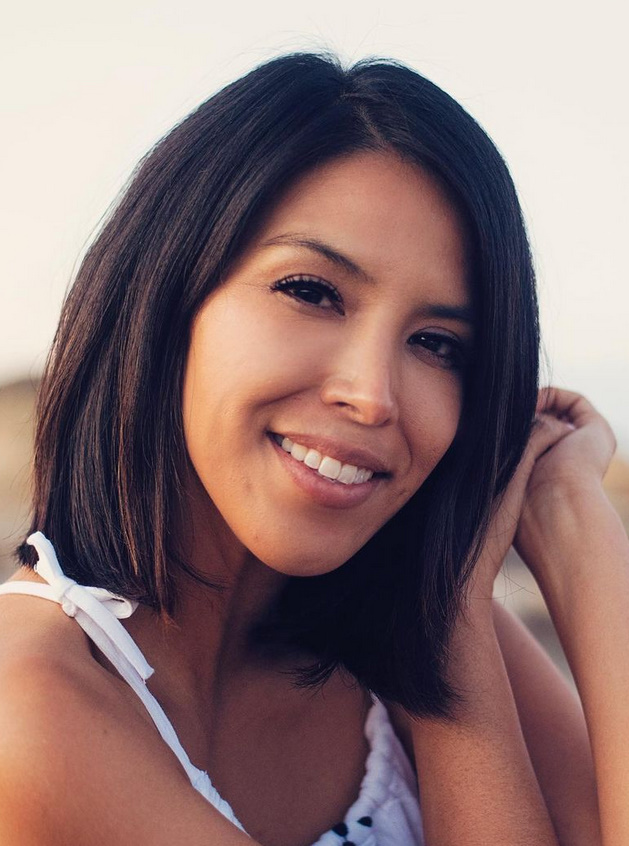 actor Monika Crowfoot large photo