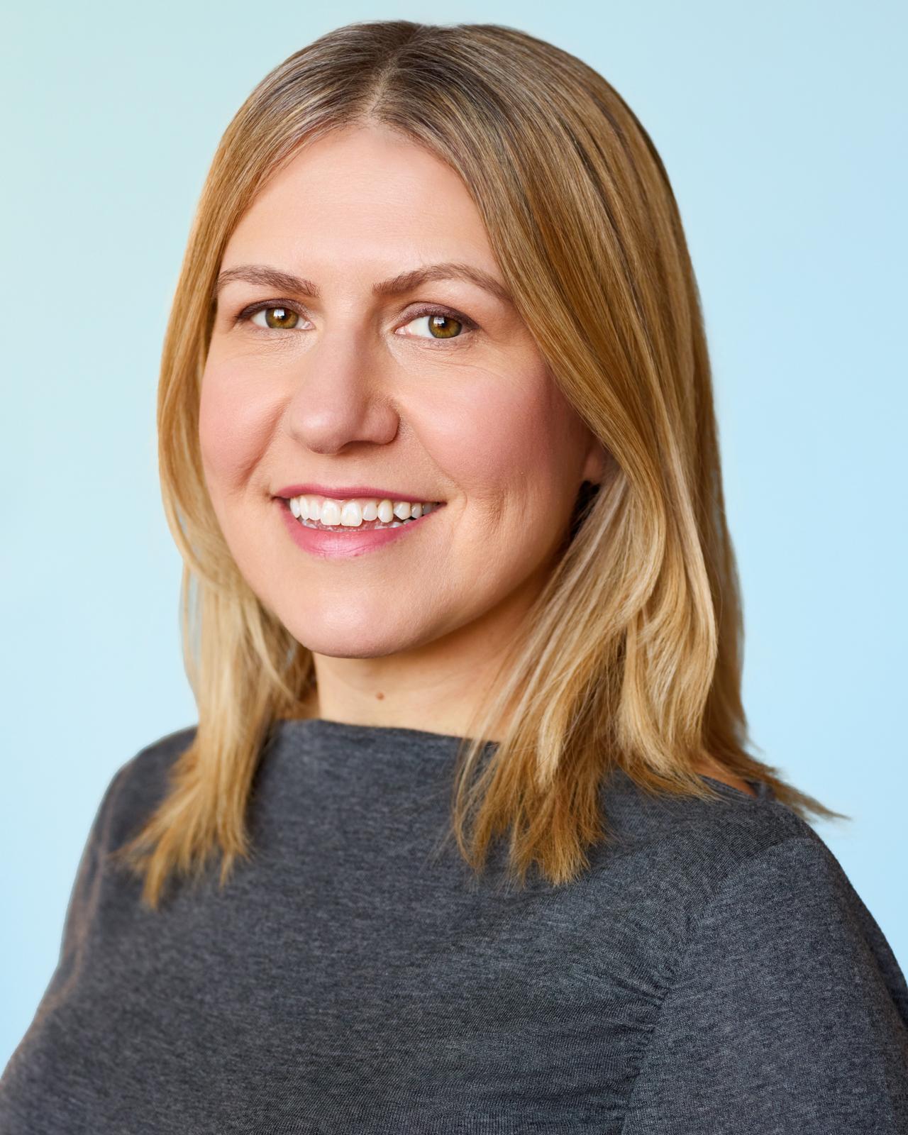 actor Ada Balon large photo