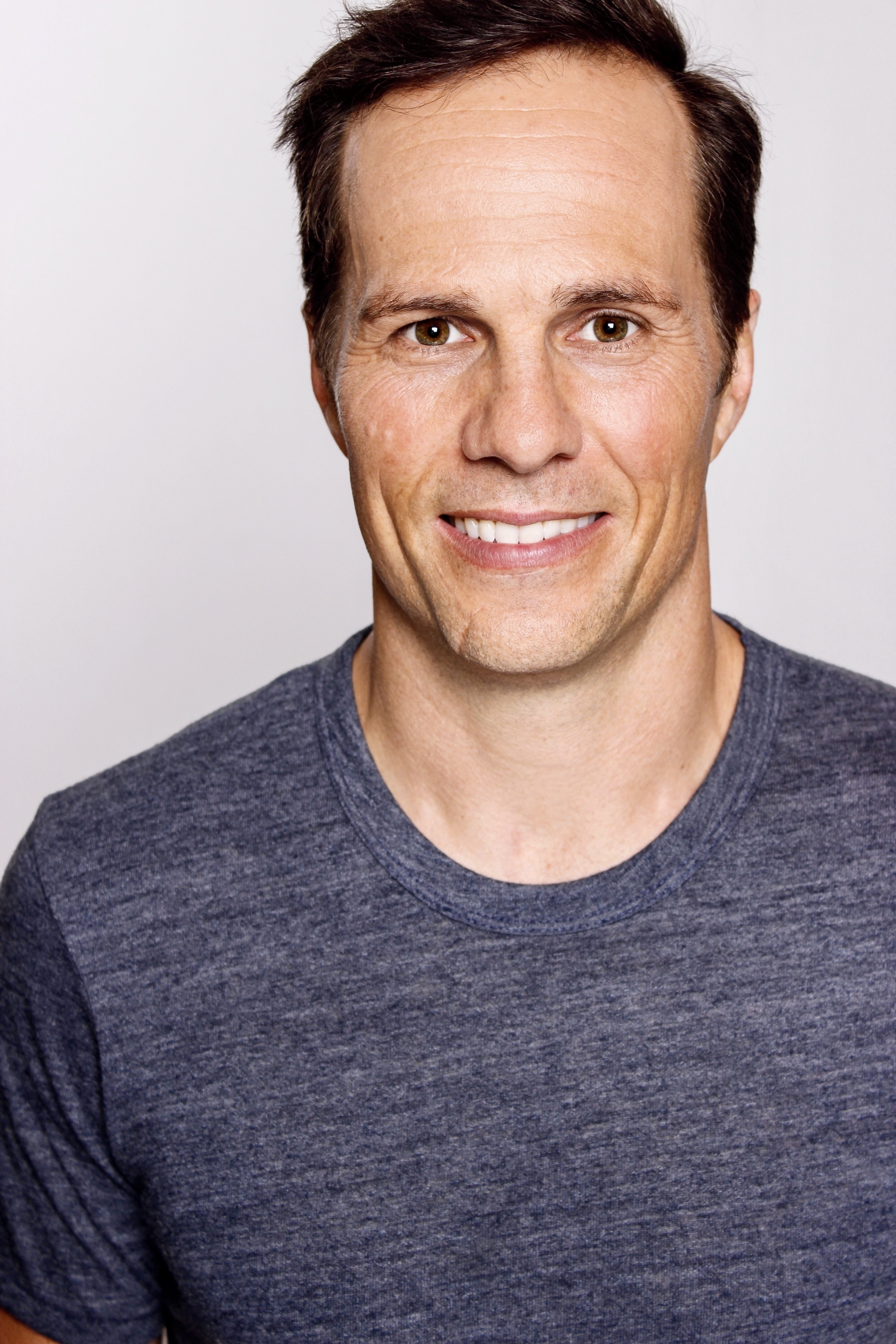 actor Mark Aaron Wagner large photo