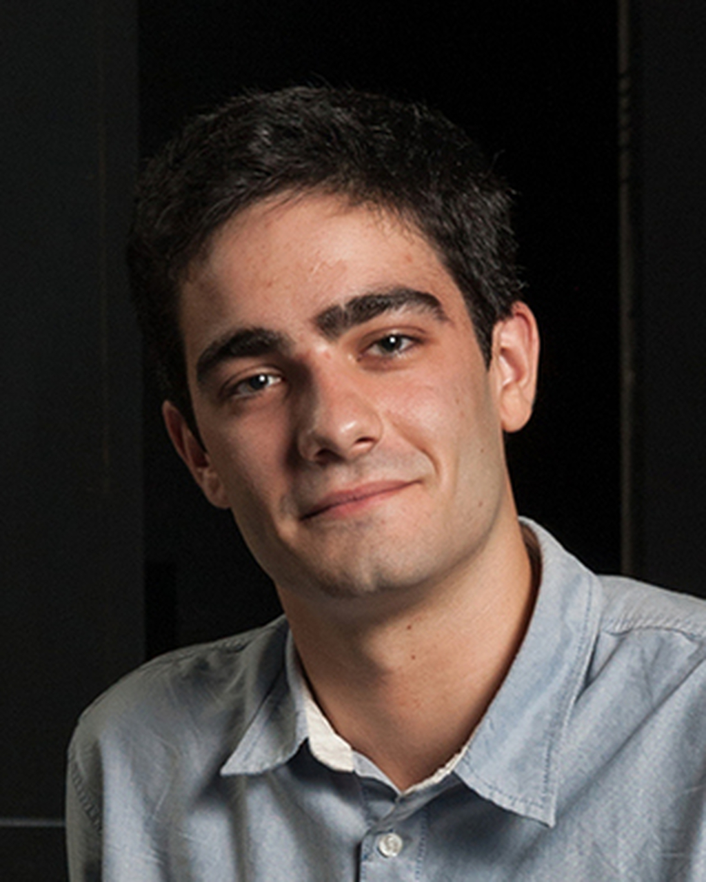 actor Guilherme Gomes large photo