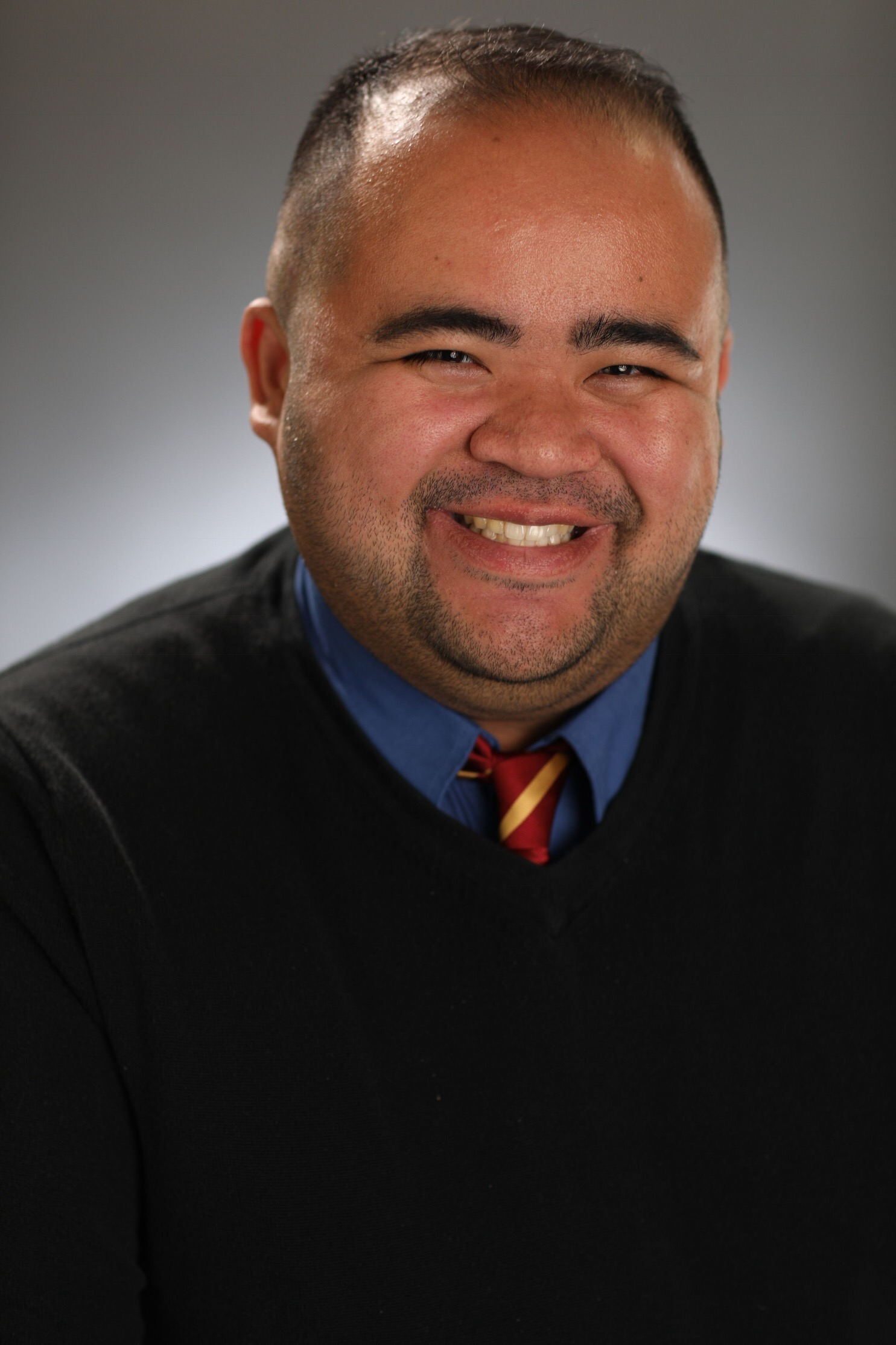 actor Edmund Arellano Cleofe large photo