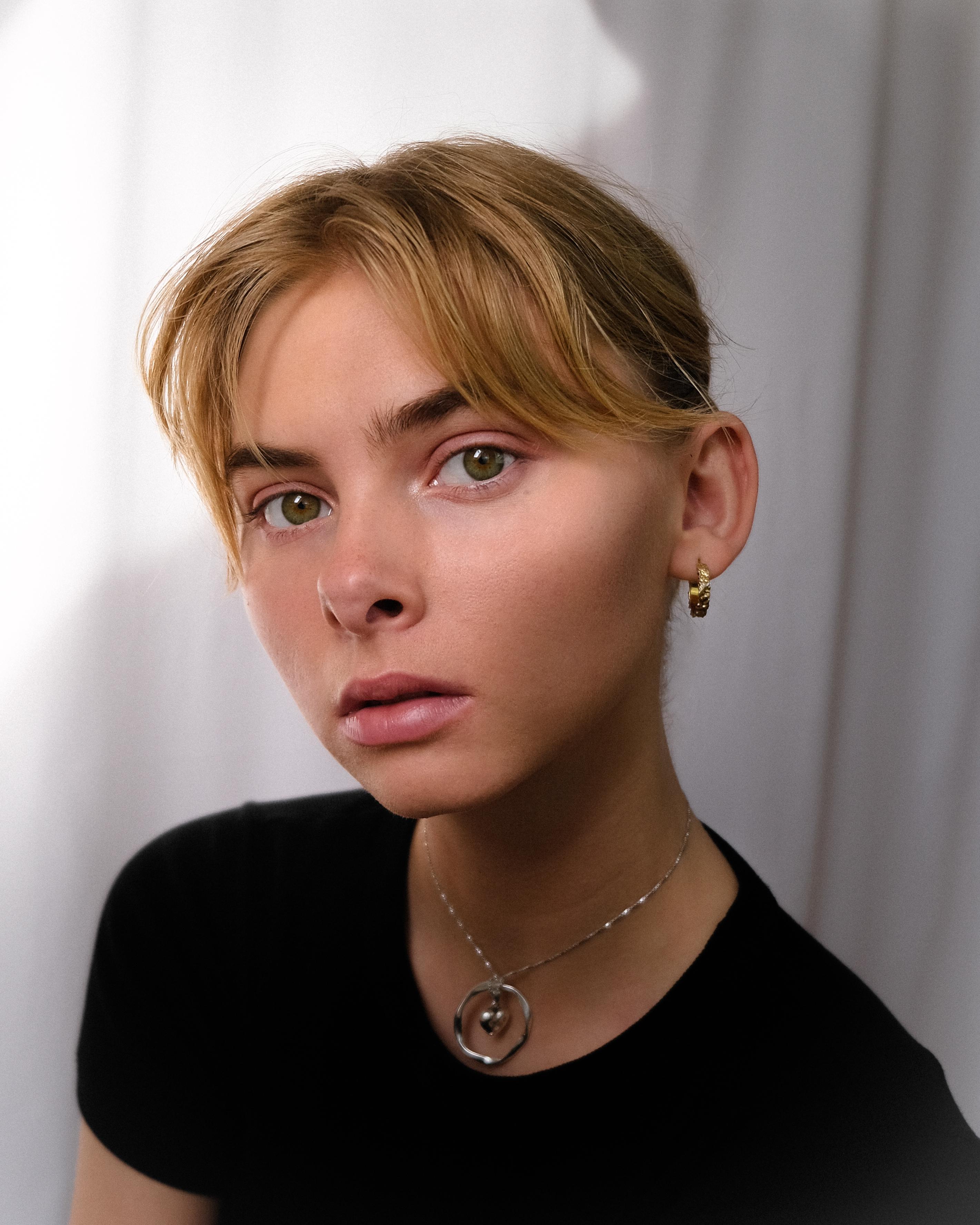 actor Sandra Guldberg Kampp large photo