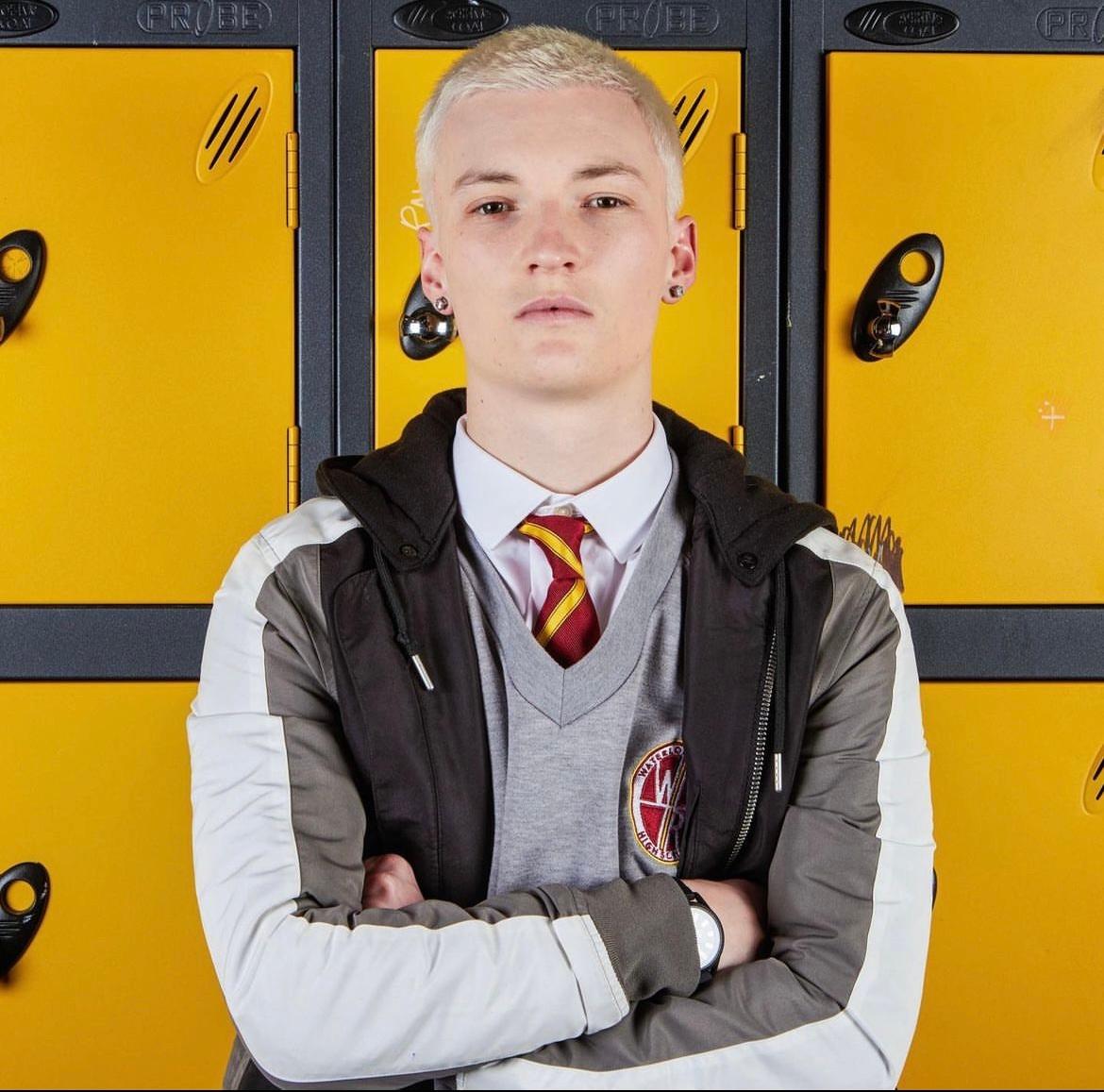 actor Osian Morgan large photo