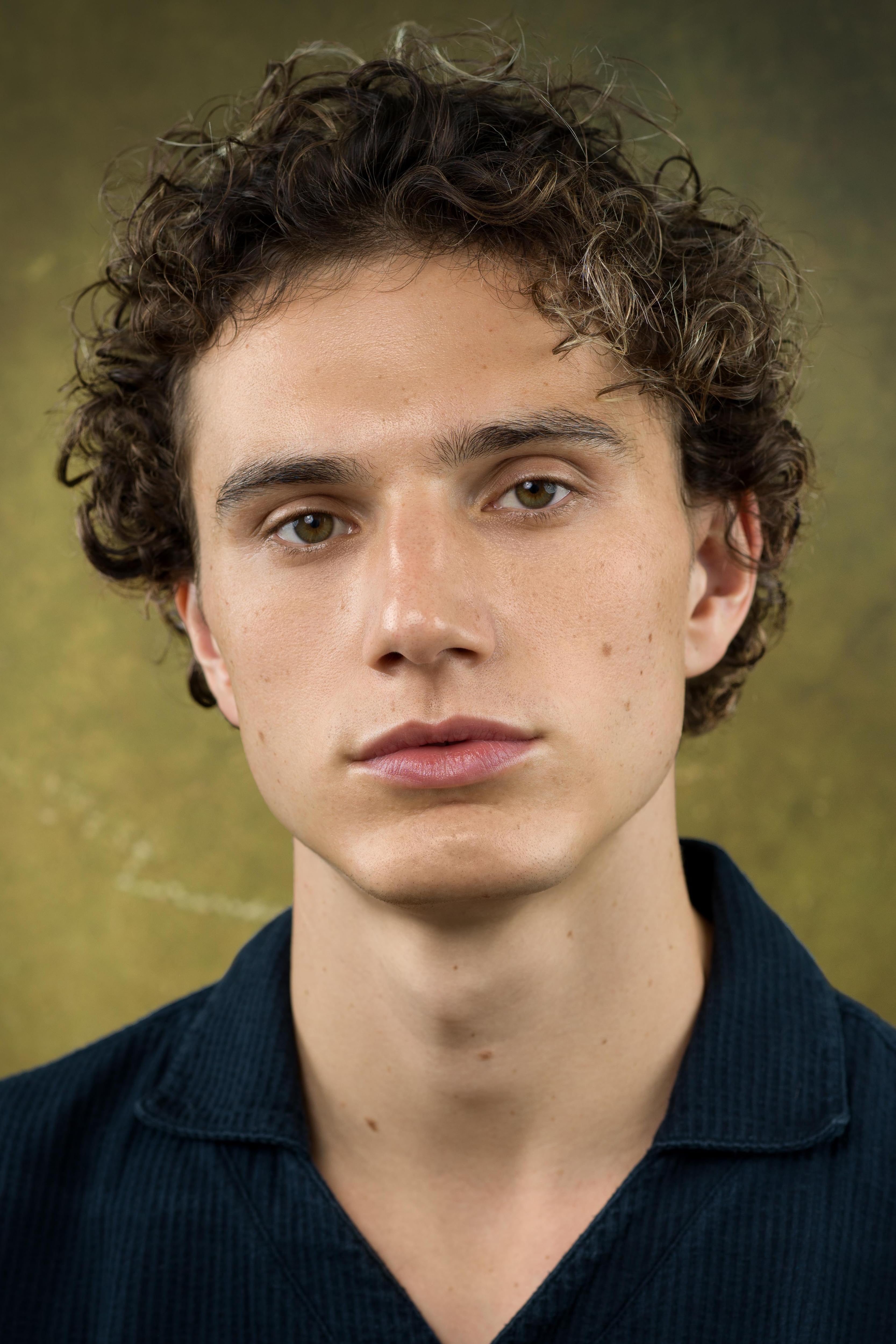 actor Zachary Nachbar-Seckel large photo