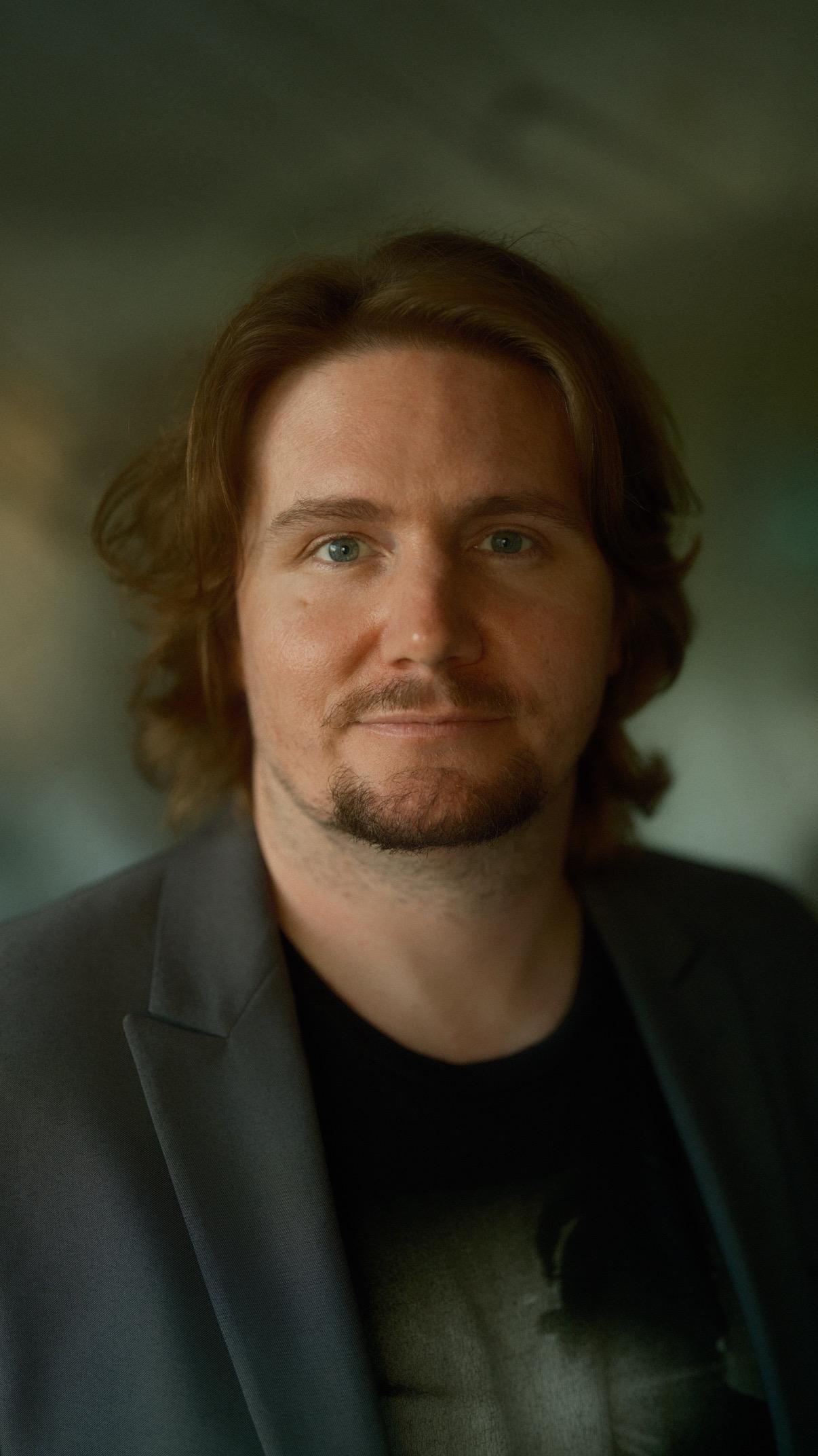 actor Andrew Baxter large photo