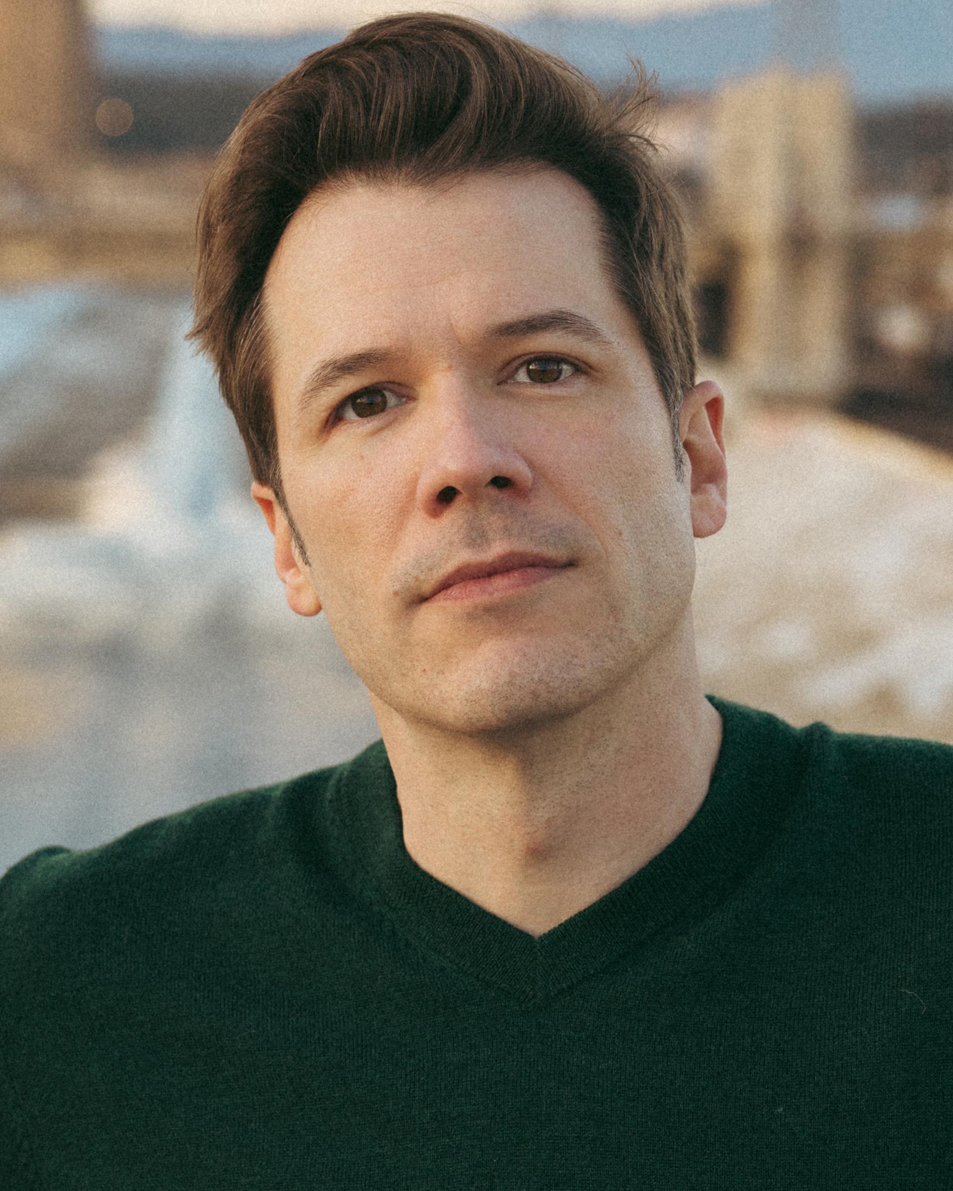 actor Michael Benefield large photo