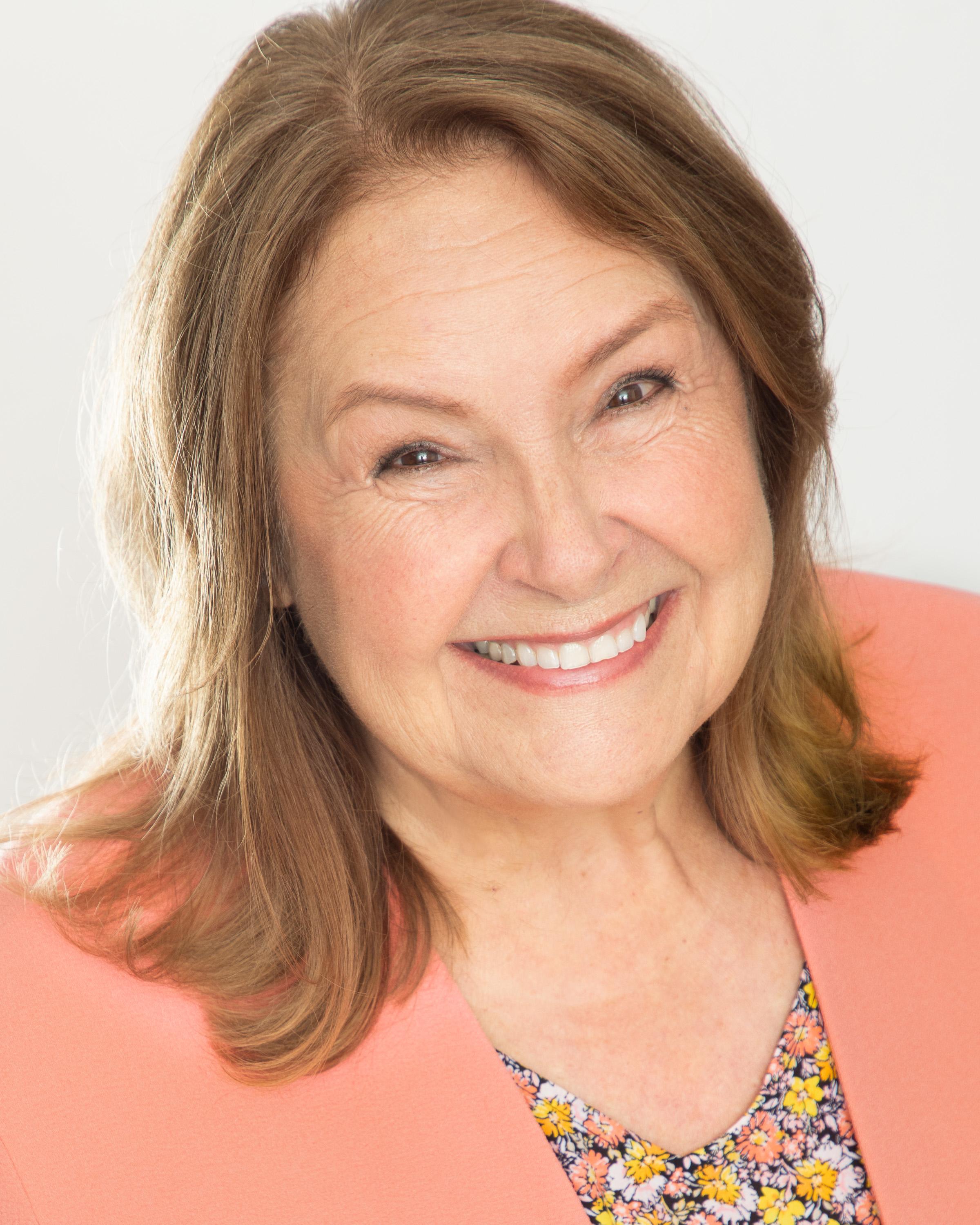 actor Sharon Powers large photo