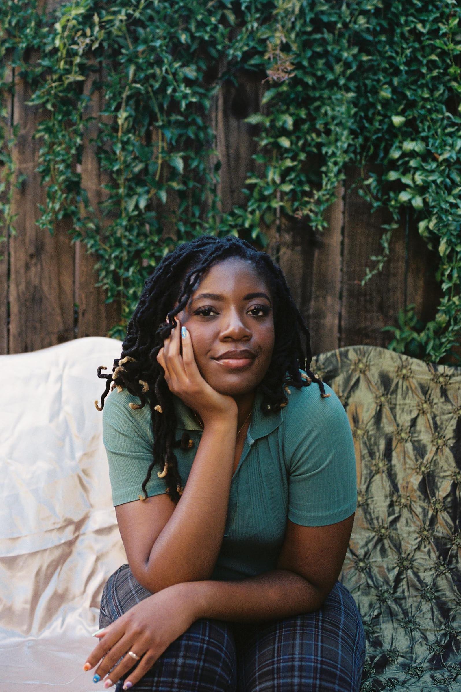 actor Isabeau Dornevil large photo