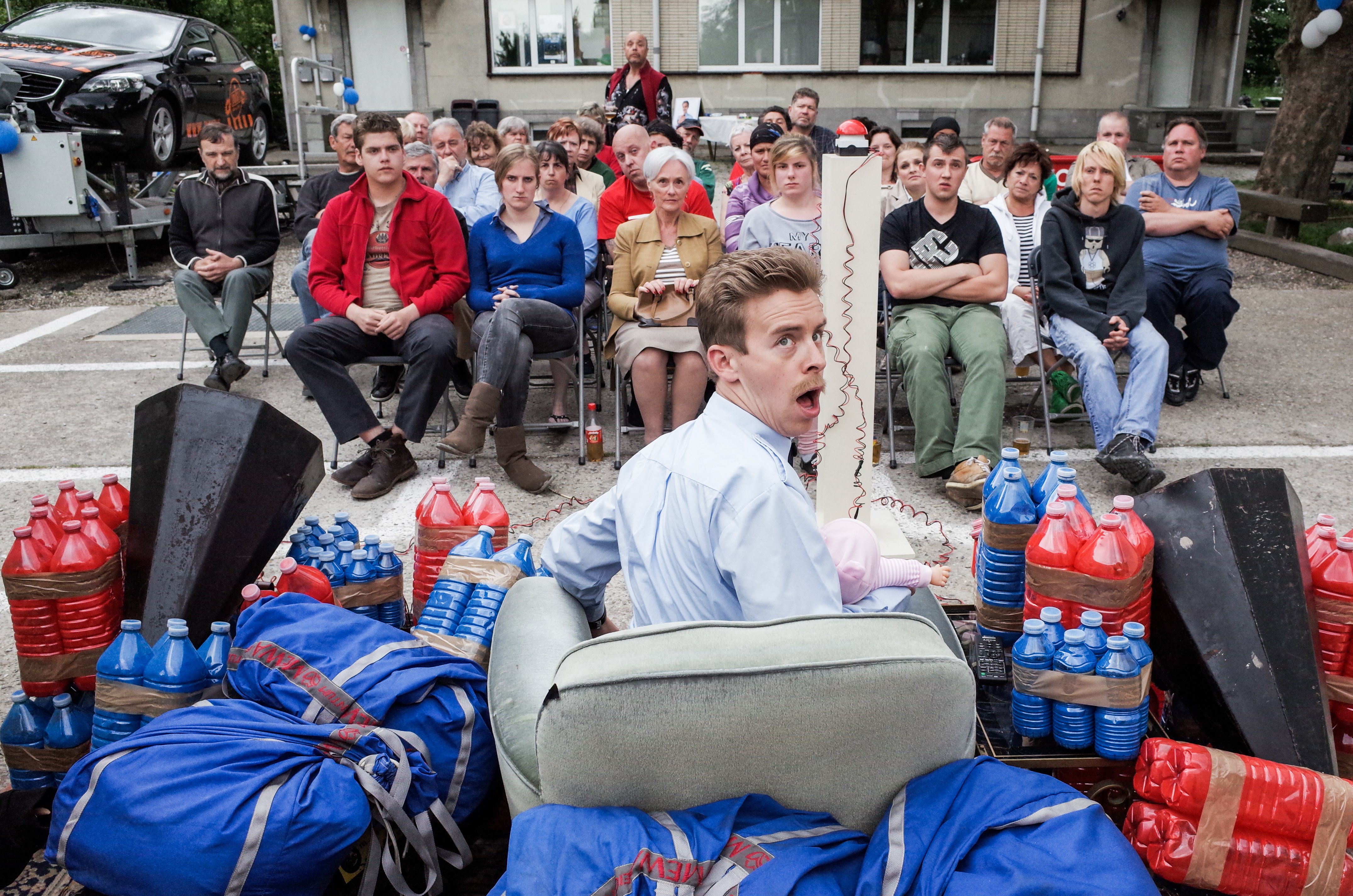 actor Jonas Van Geel large photo