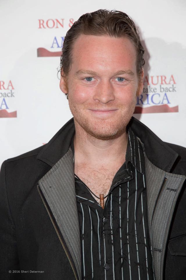 actor Bryan Bockbrader large photo