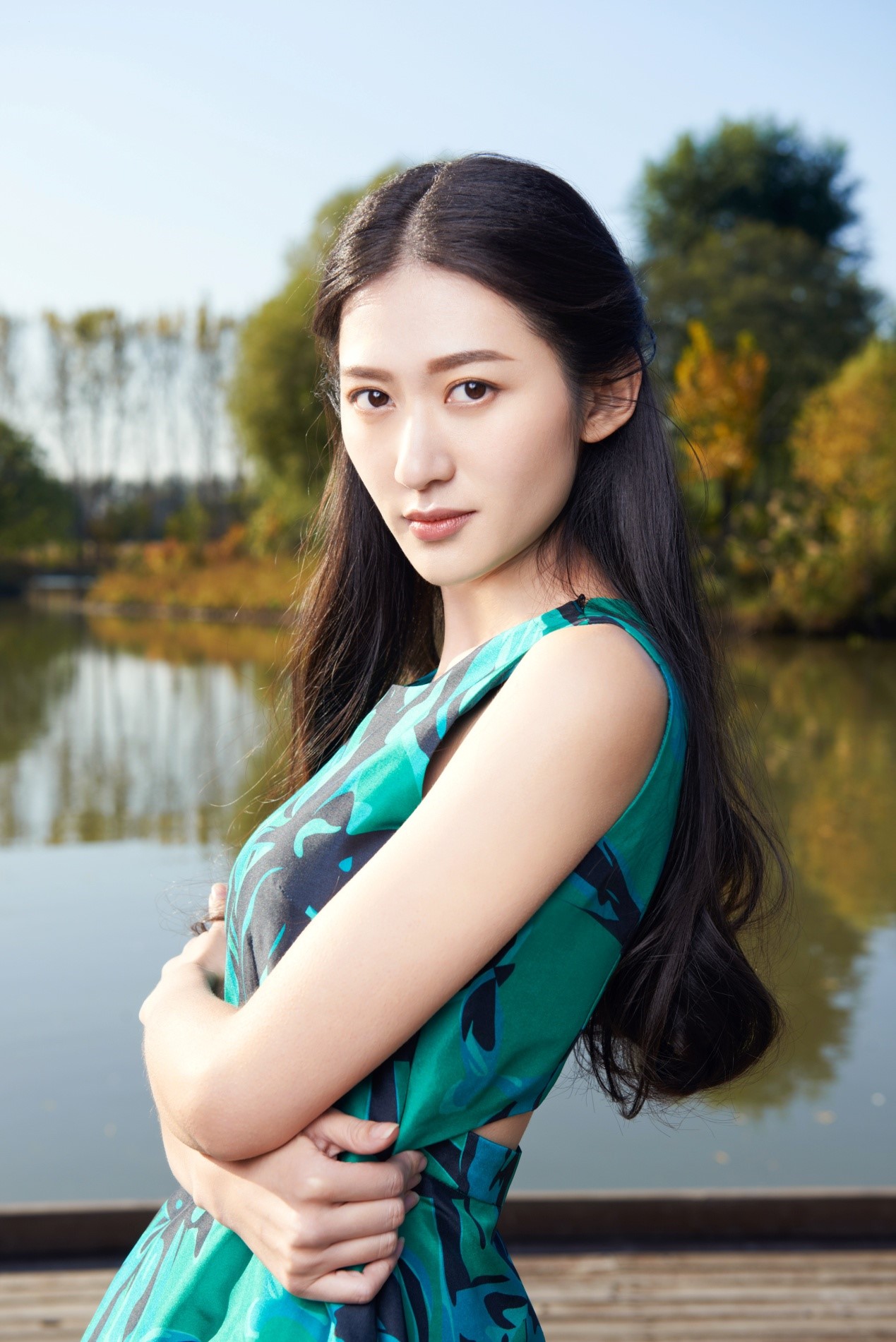 Jingru Yang