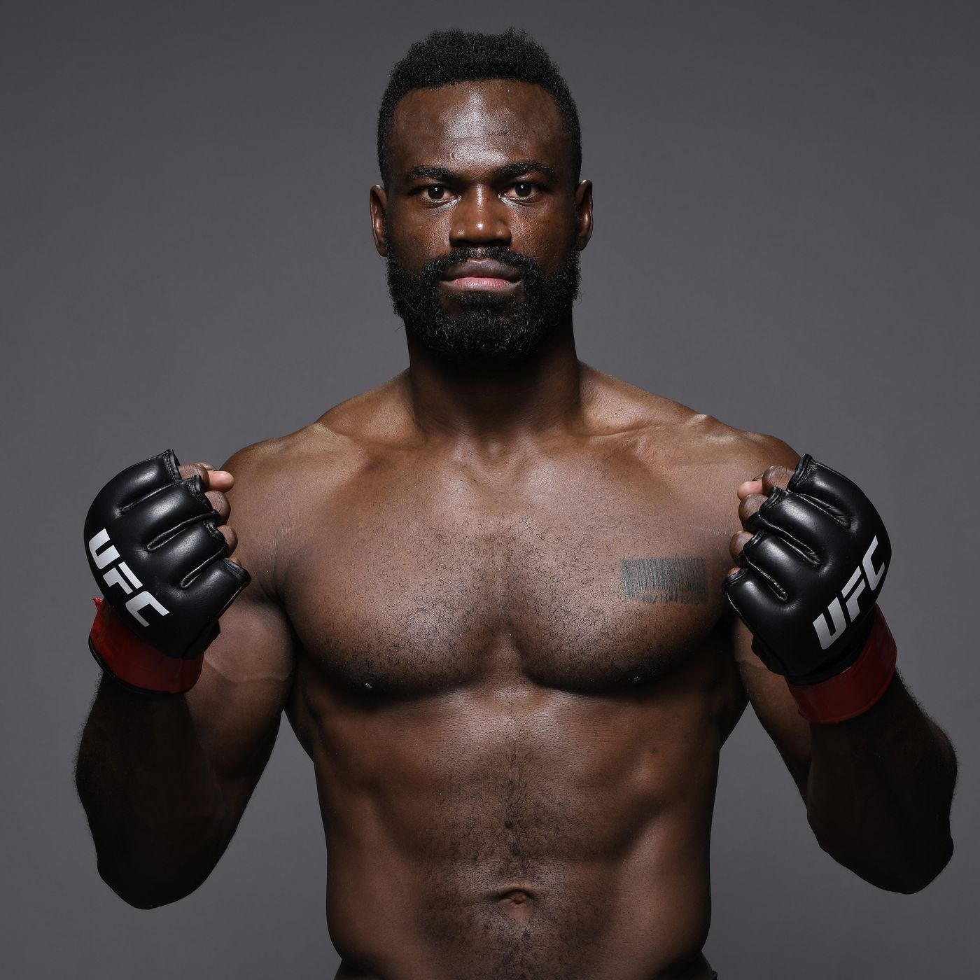 actor Uriah Hall large photo