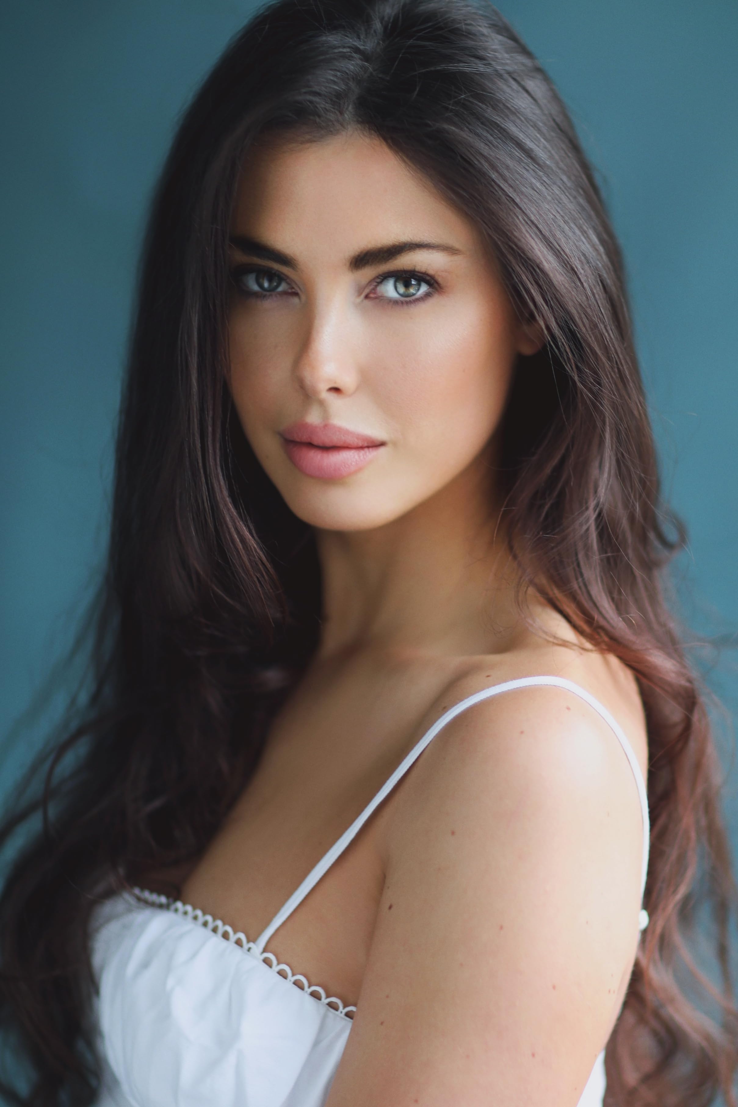 actor Sophie Lovell Anderson large photo