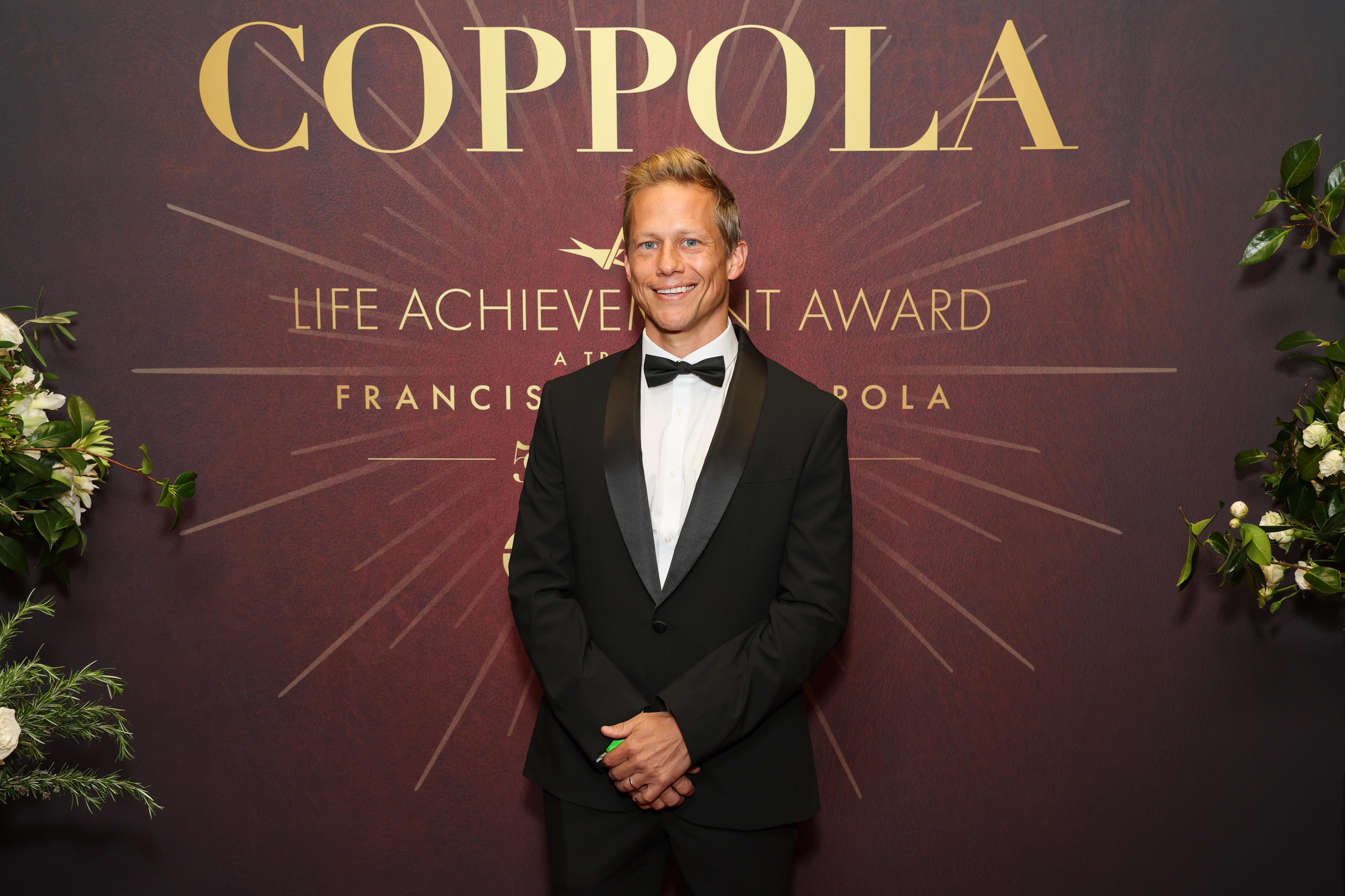 actor Allen Guy Wilcox large photo