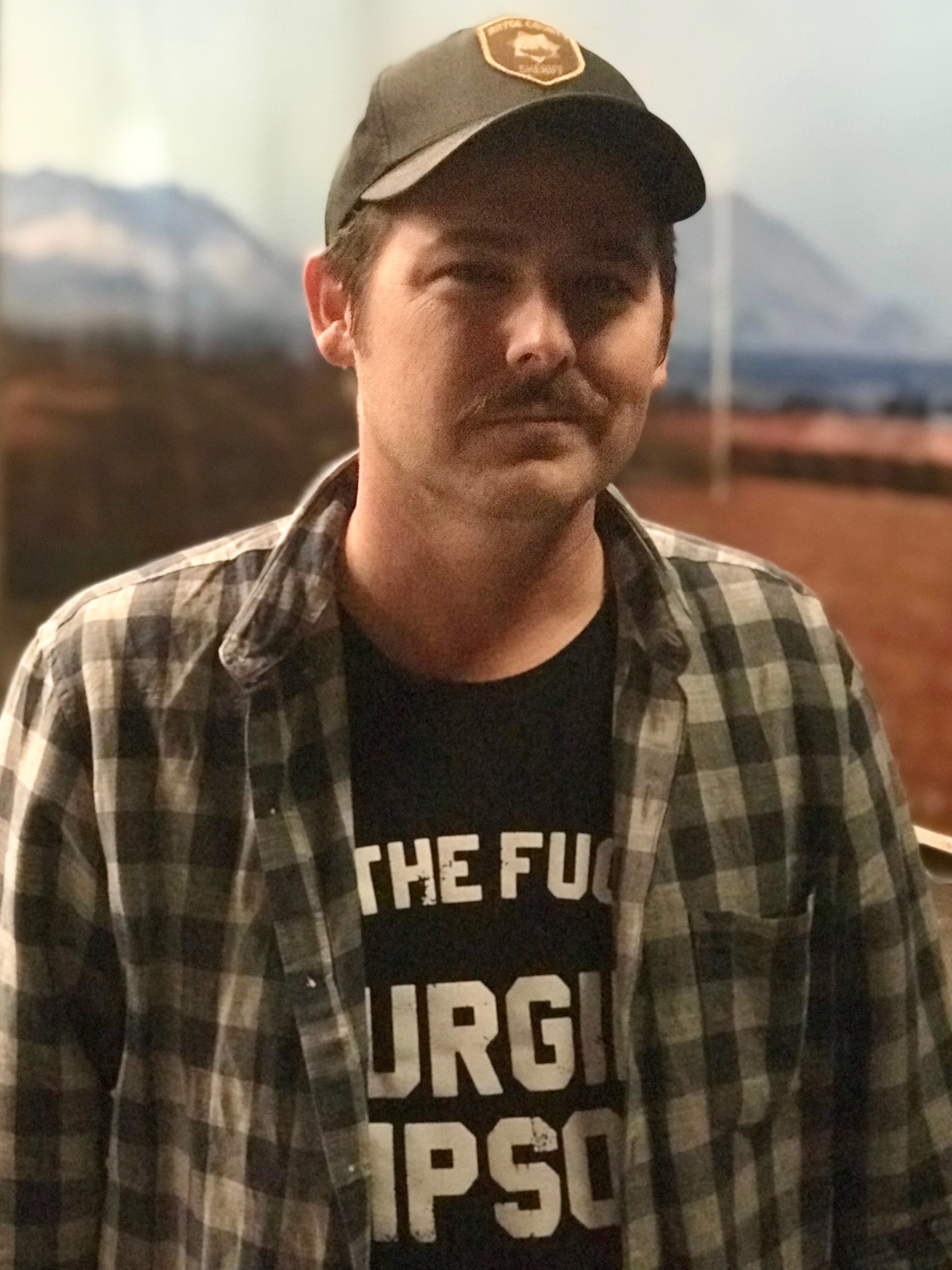 actor Justin Mooney large photo