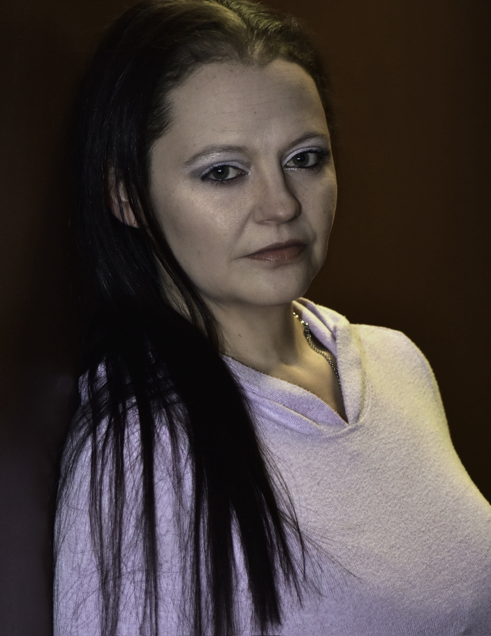 actor Linda Hill large photo