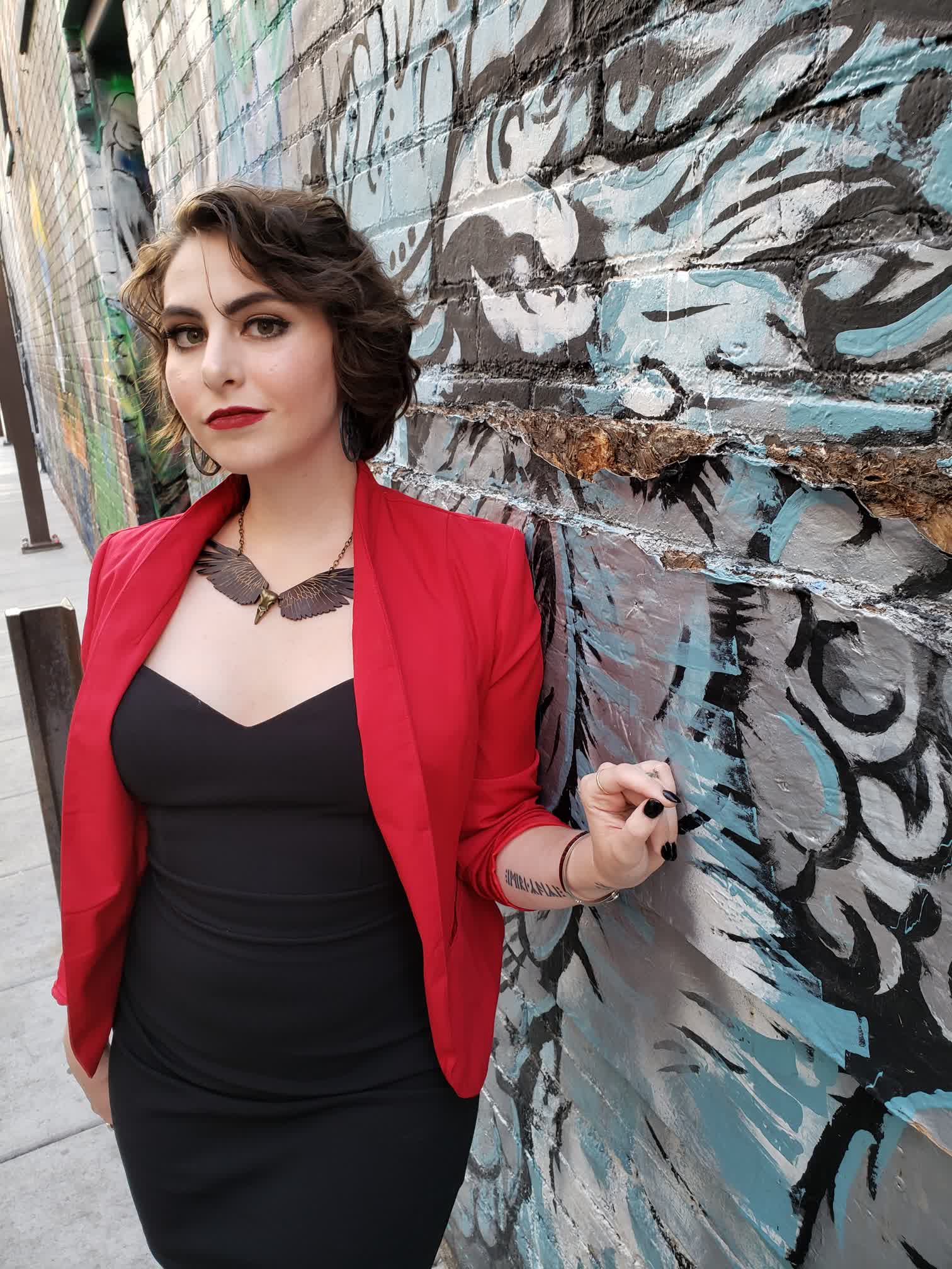 actor Michelle Oneida large photo