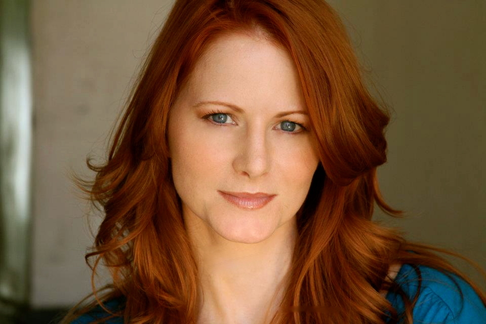 actor Chelsea Switzer large photo