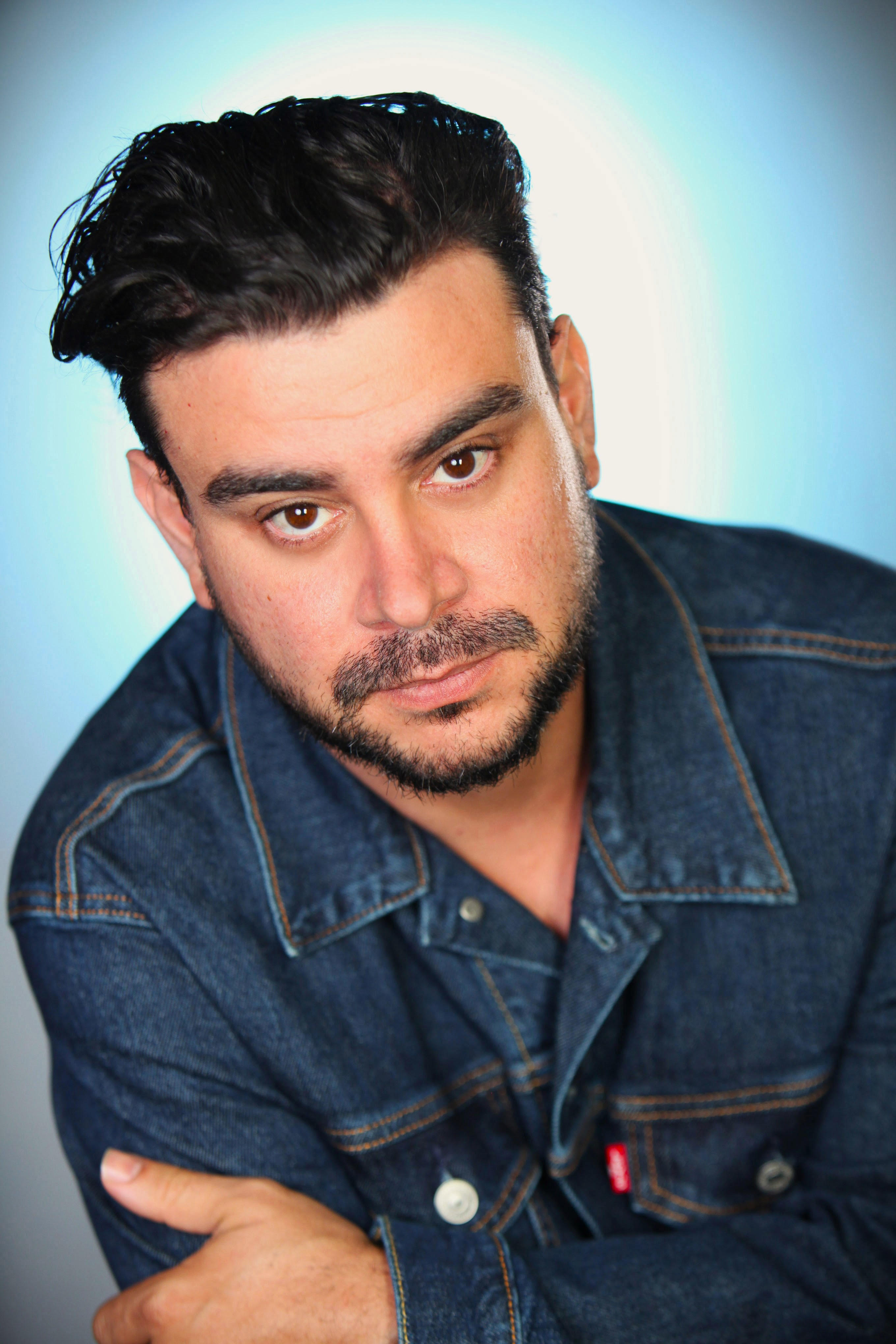 actor Thiago Carvalho large photo