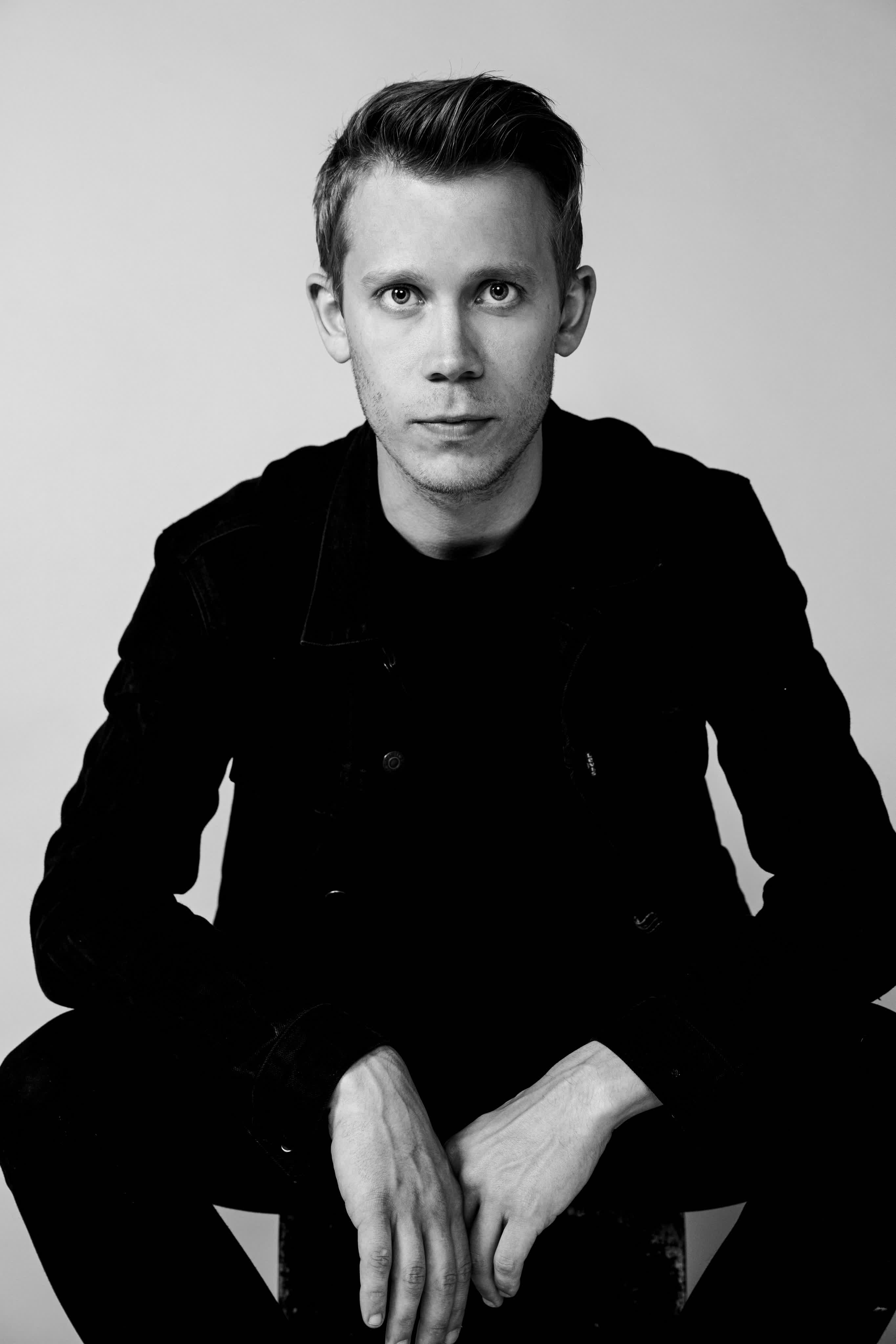 actor Sigurður Þór Óskarsson large photo