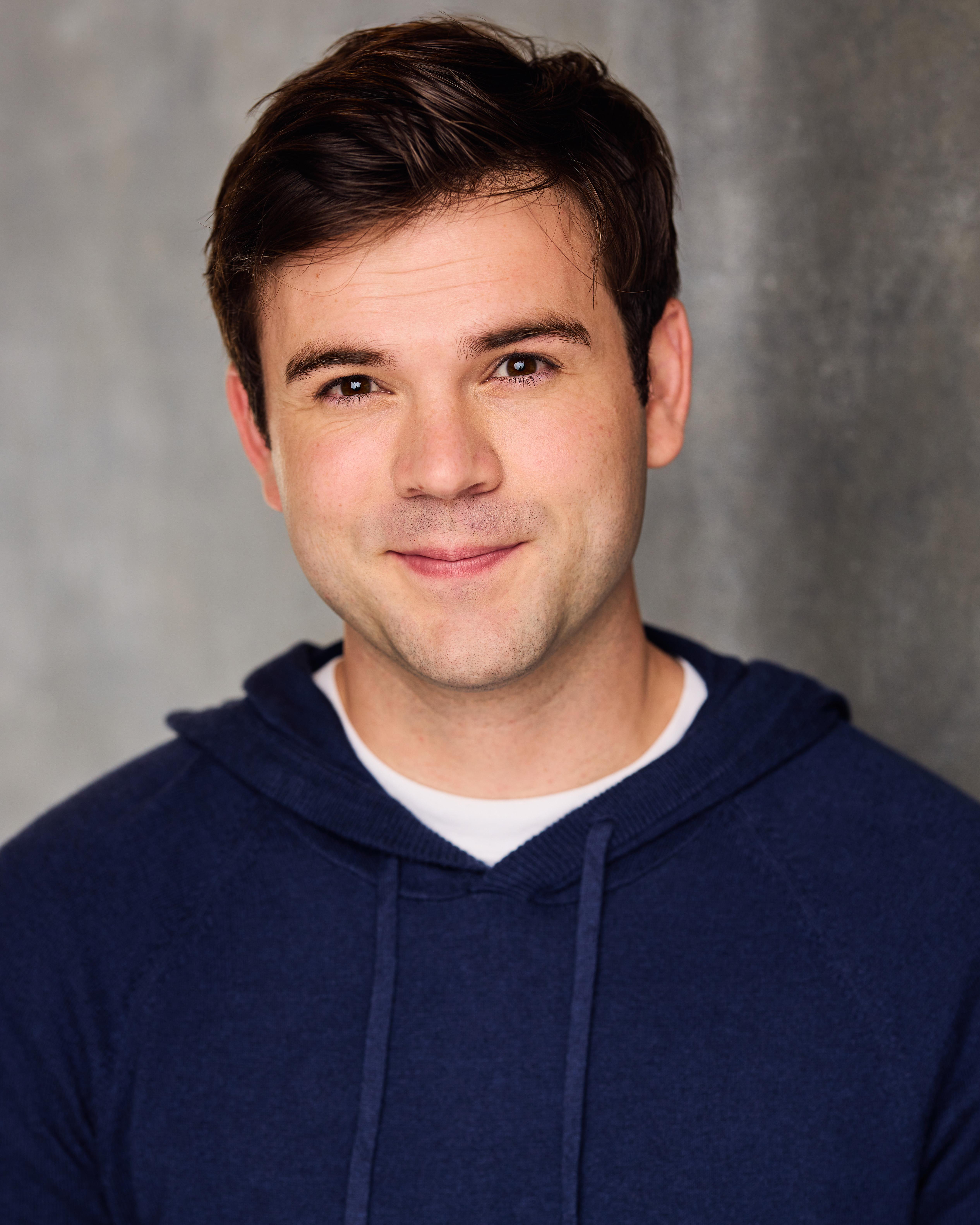 actor Dylan Probert large photo