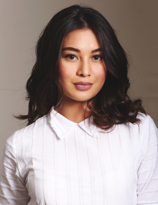 actor Meghan Dee large photo