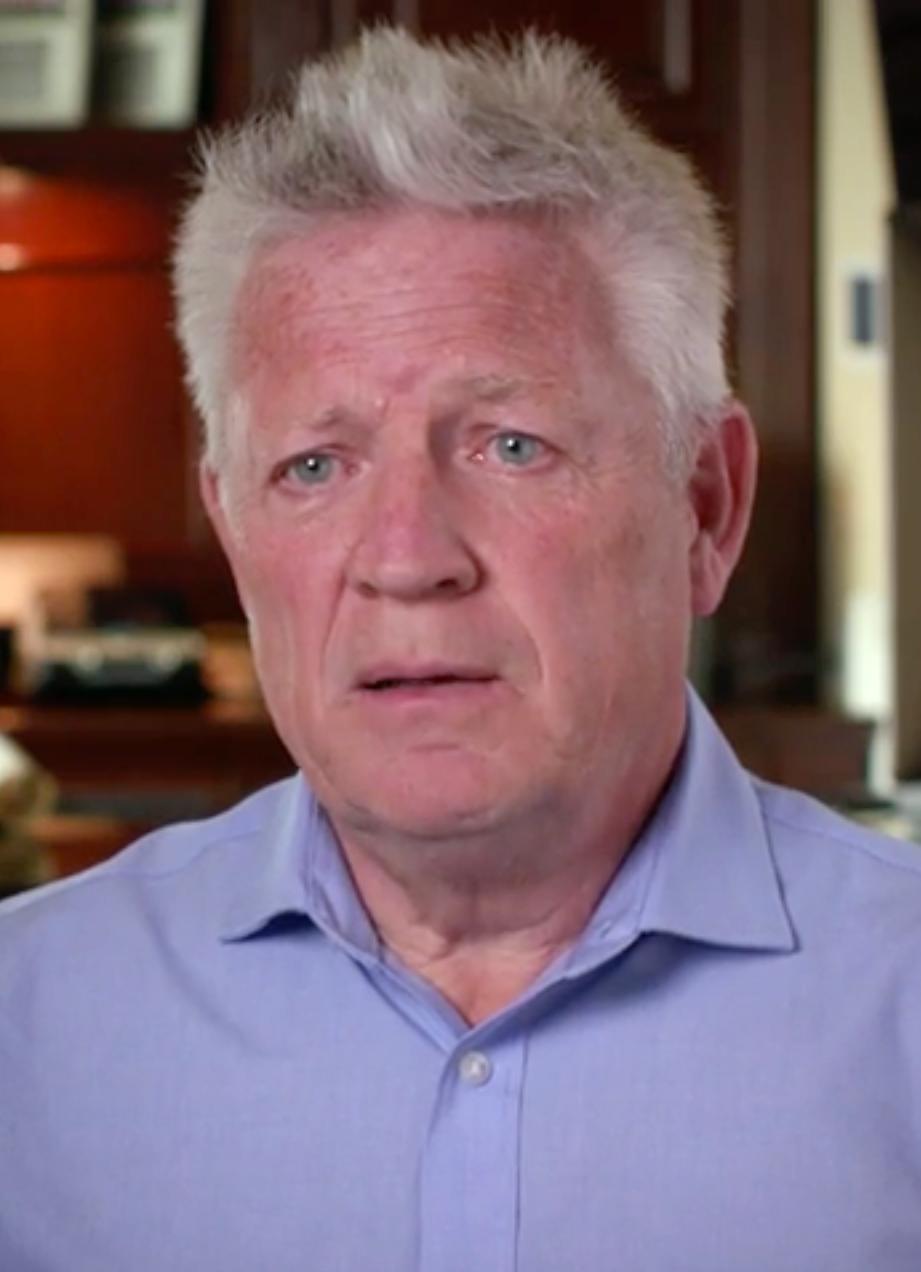 actor Steve Burrows large photo