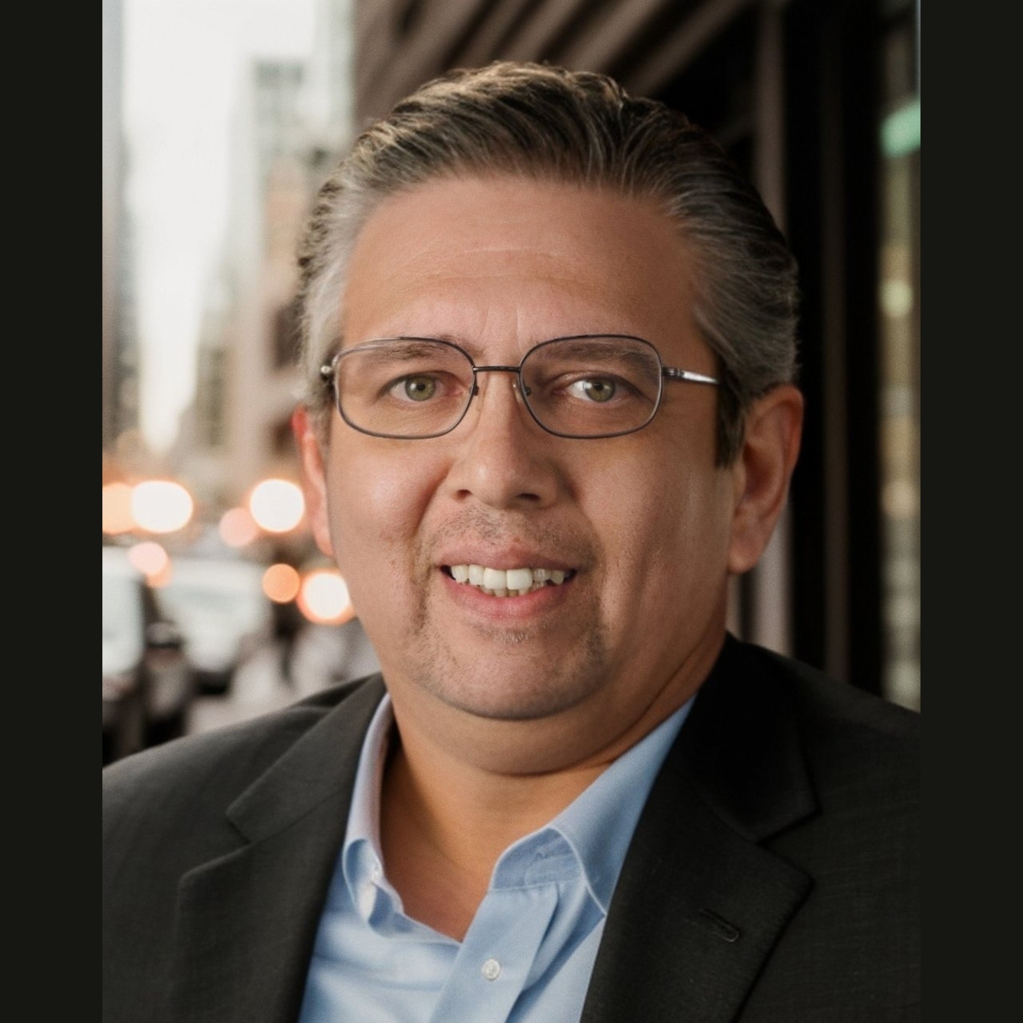 actor Mario Aguilar large photo